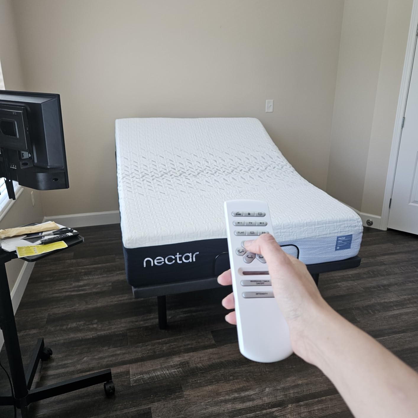 Nectar Premier Adjustable Base - Twin XL - Head & Foot Incline - Wireless Remote with Memory- 3 Massage Settings - 4 USB Ports - Anti-Snore & Zero Gravity - 1 Adjustable Base customer photo 1