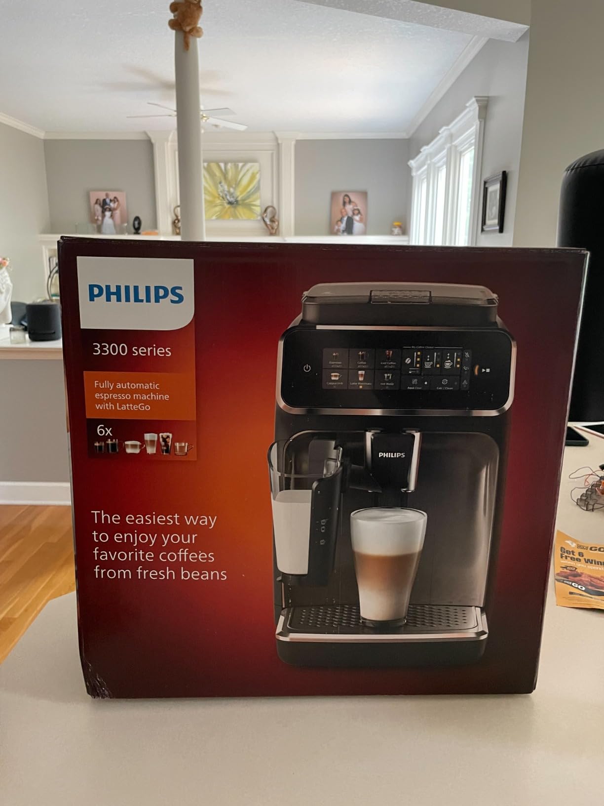 Philips 3300 Series Fully Automatic Espresso Machine with LatteGo Milk System and integrated grinder, 6 Hot & Iced Coffee Pre-Sets, 40% Quieter SilentBrew, 15-Bar Pressure, Glossy Black (EP3341/50) customer photo 2