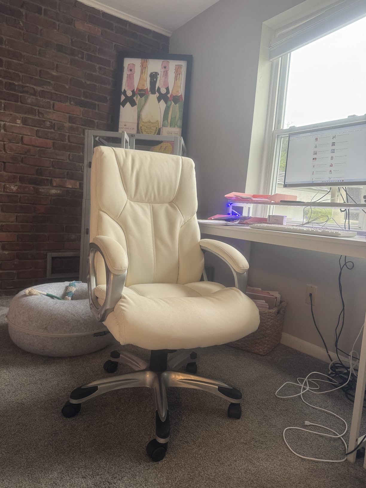 Amazon Basics Executive High Back Office Chair, Adjustable Height, Tilt, Swivel, Padded Armrests, Brown/Gold customer photo 1