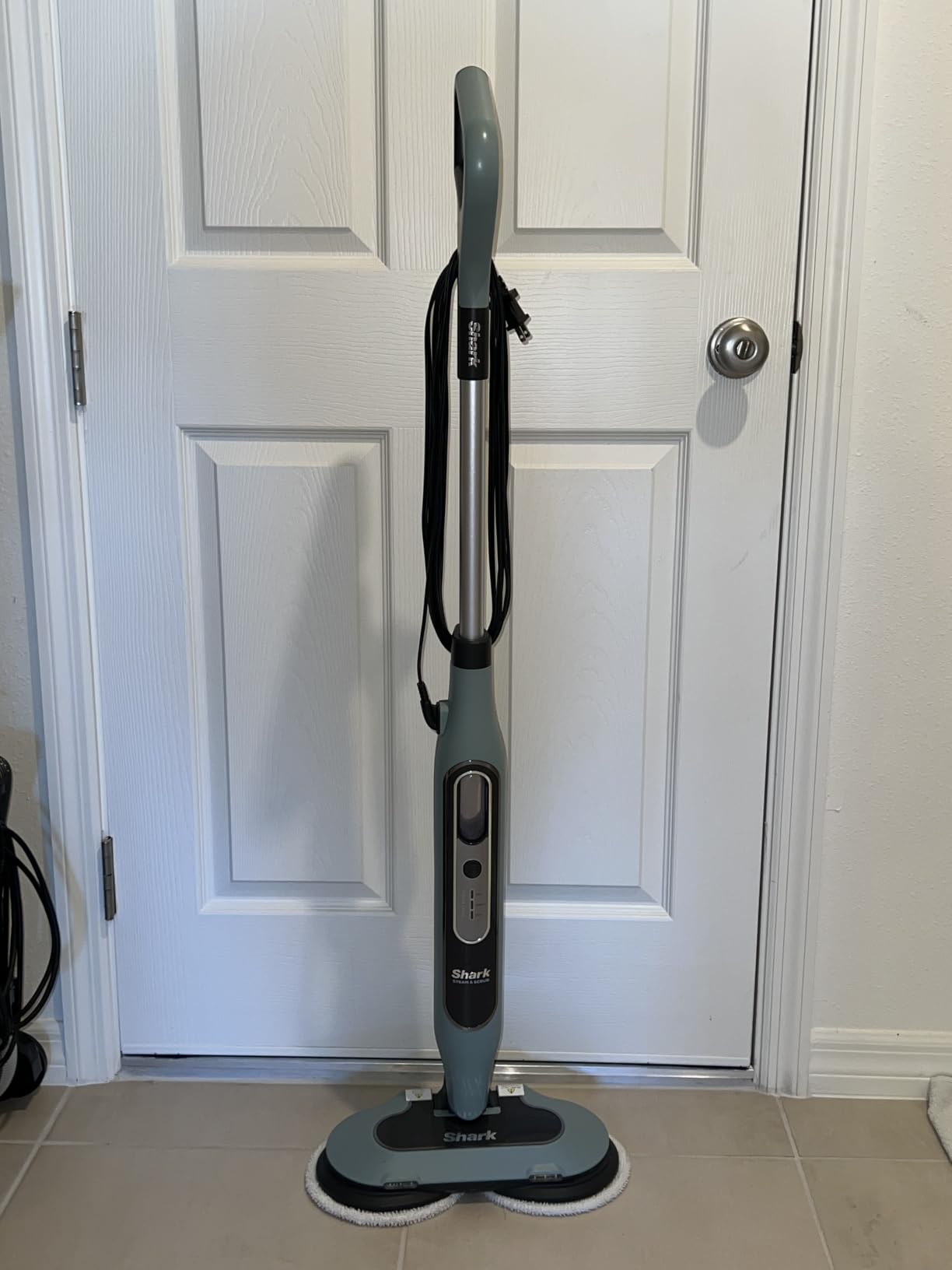 Shark Steam & Scrub Steam Mop S8001, All-in-One Scrubbing and Sanitizing Hard Floor Cleaner customer photo 1