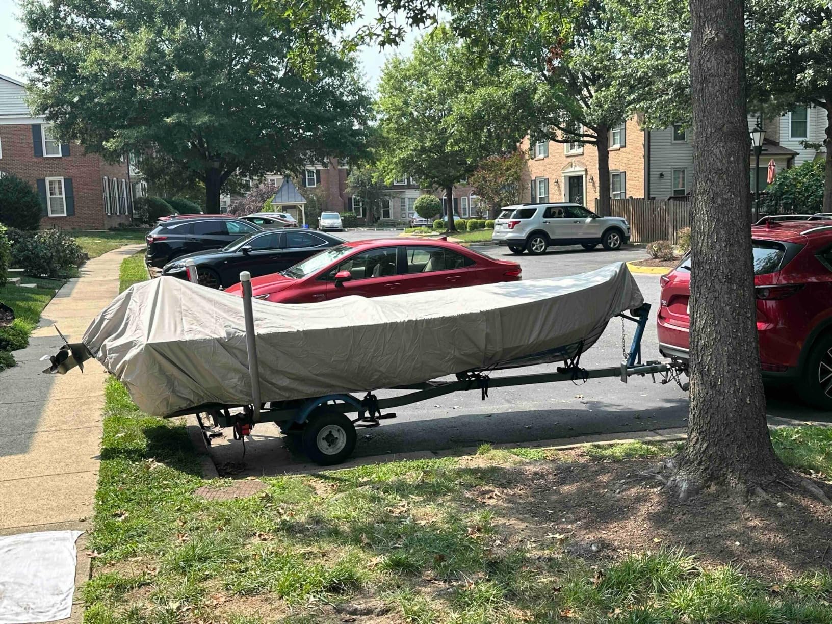 Trailerable Boat Cover 17-19ft with Outboard Motor Cover, 900D Marine Canvas Waterproof & UV-Proof Heavy Duty Boat Covers for 17 feet 18ft 19' Foot V-Hull Bass Boat Runabout Boat, Gray customer photo 1
