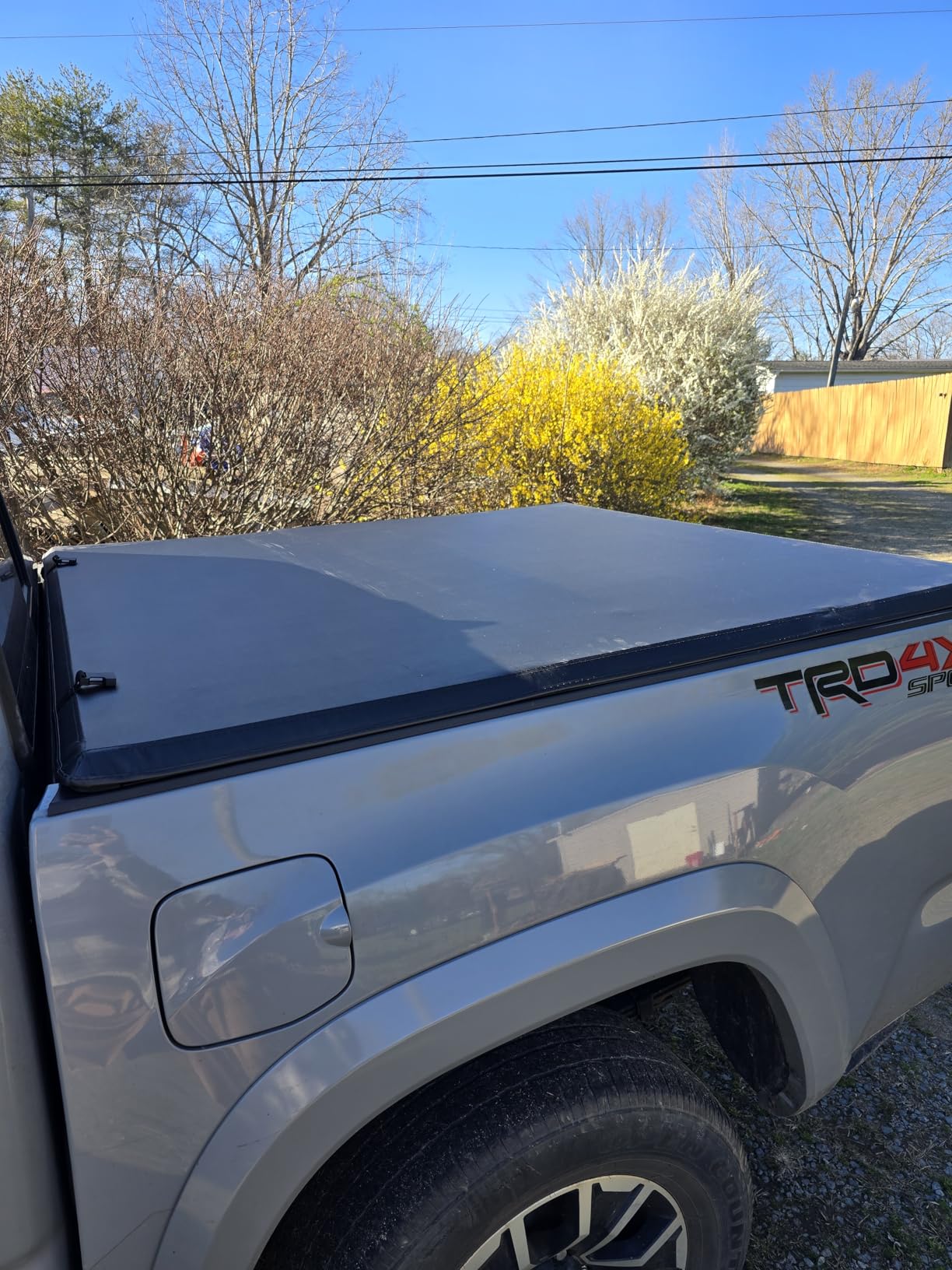 OEDRO Soft Tri-fold Truck Bed Tonneau Cover Compatible with Toyota Tacoma 2024 2025 2026 with 5ft Bed, with Track Rail System(Excl. Trail) customer photo 1