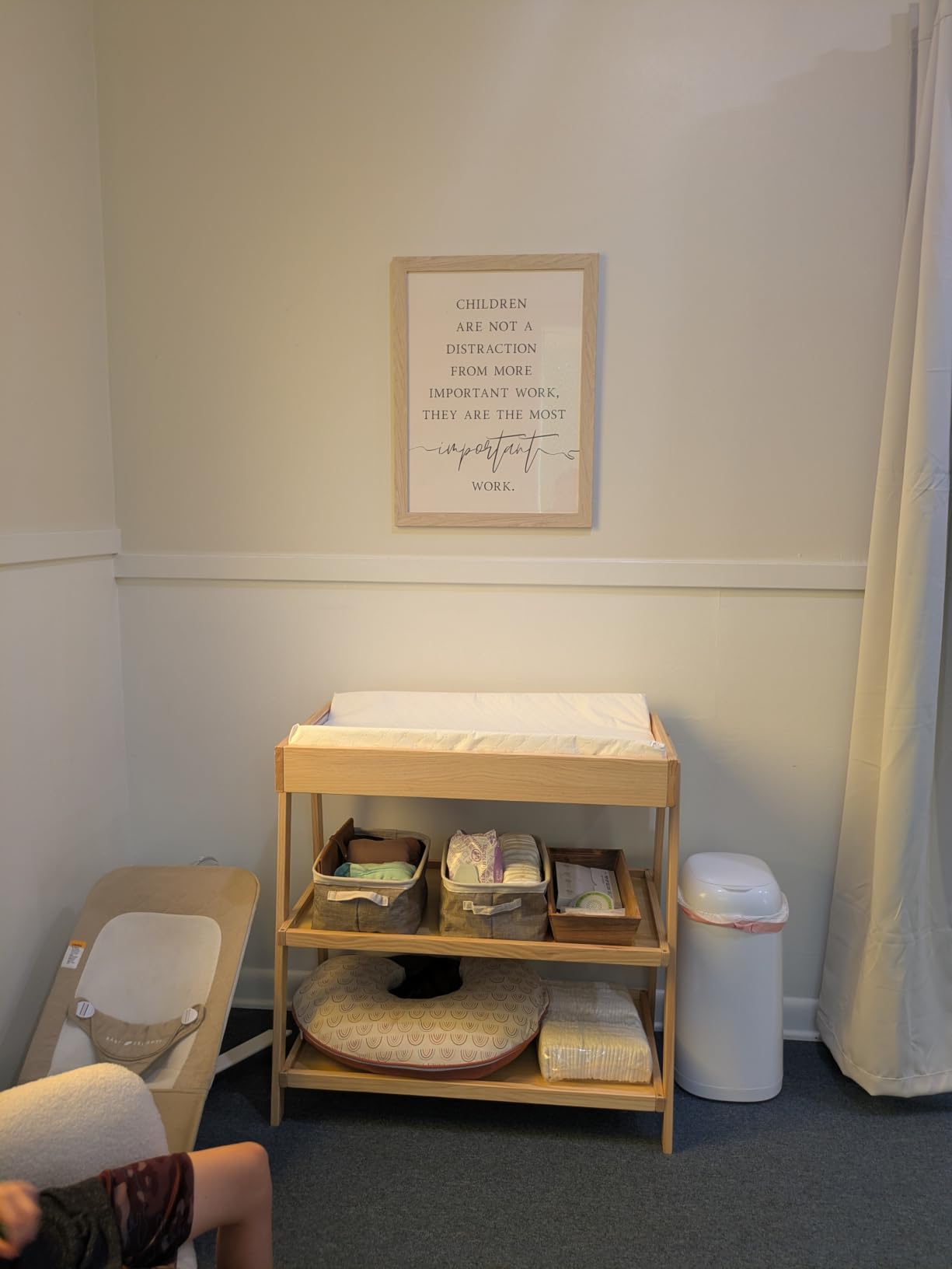 Delta Children Scout Changing Table - Greenguard Gold Certified (Bianca White) customer photo 1
