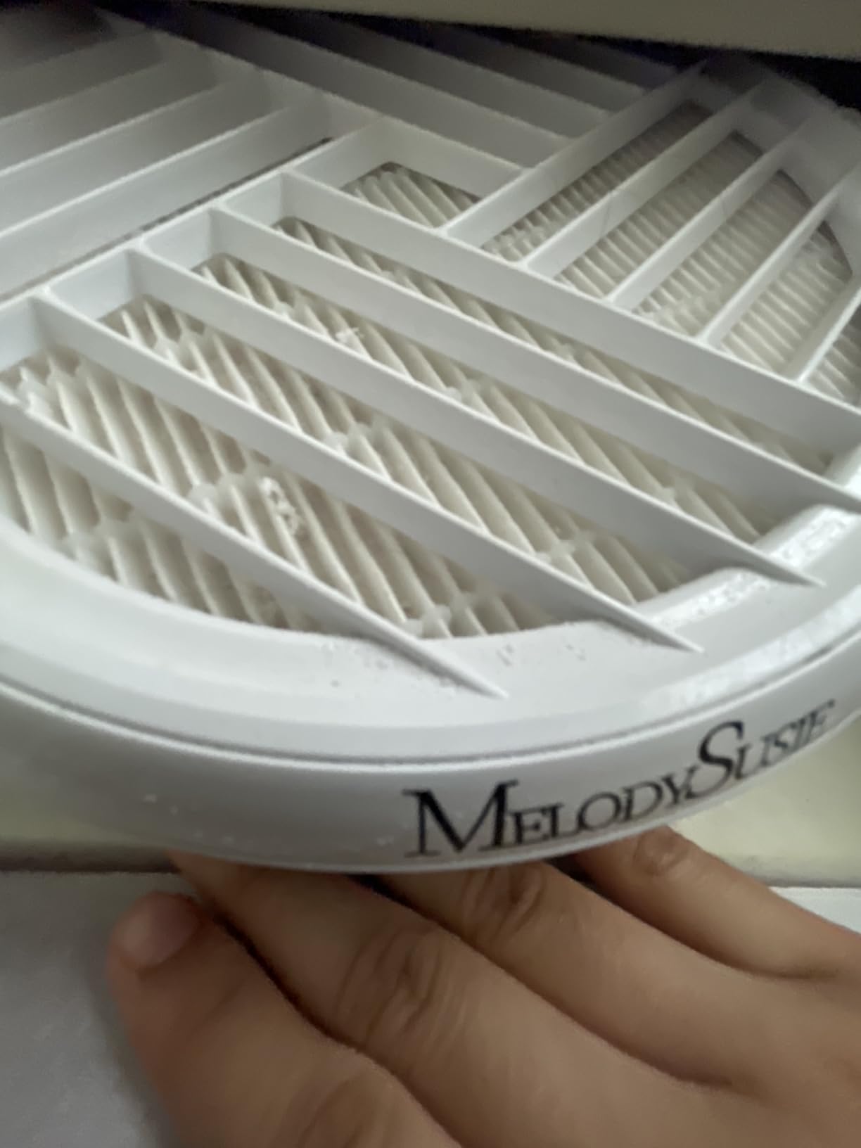 MelodySusie Compact Nail Dust Collector with Lightweight Design, Hpro 3800RPM Portable Nail Vacuum Fan with 3 Suction Modes, Reusable Filter & Easy-Control for Beginners, Nail Students & Home Use, White customer photo 1