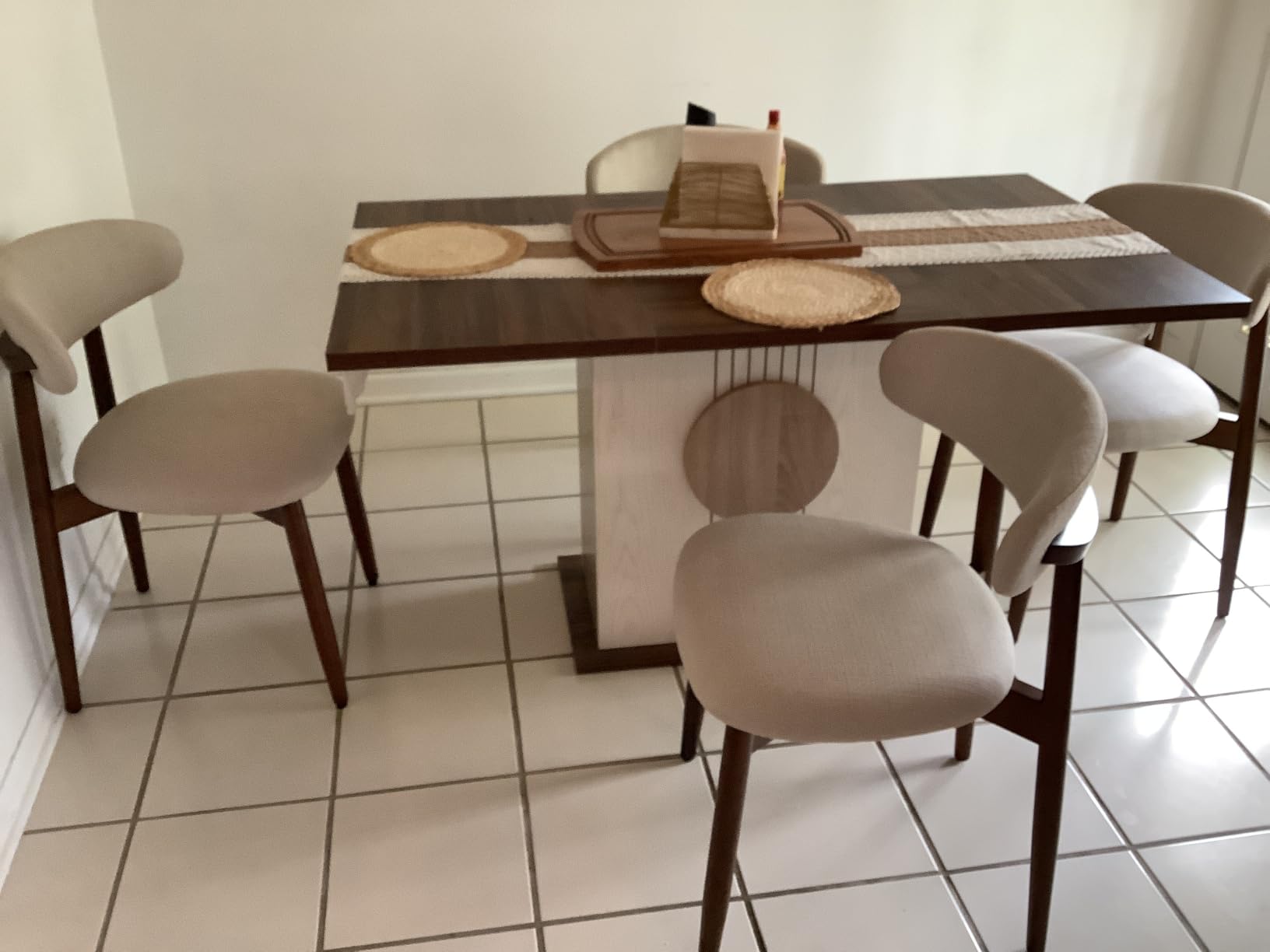 COLAMY Wooden Dining Chairs Set of 4, Modern Fabric Upholstered Kitchen Side Chairs, Farmhouse Dining Room Chair with Foot Pegs, Beige customer photo 2