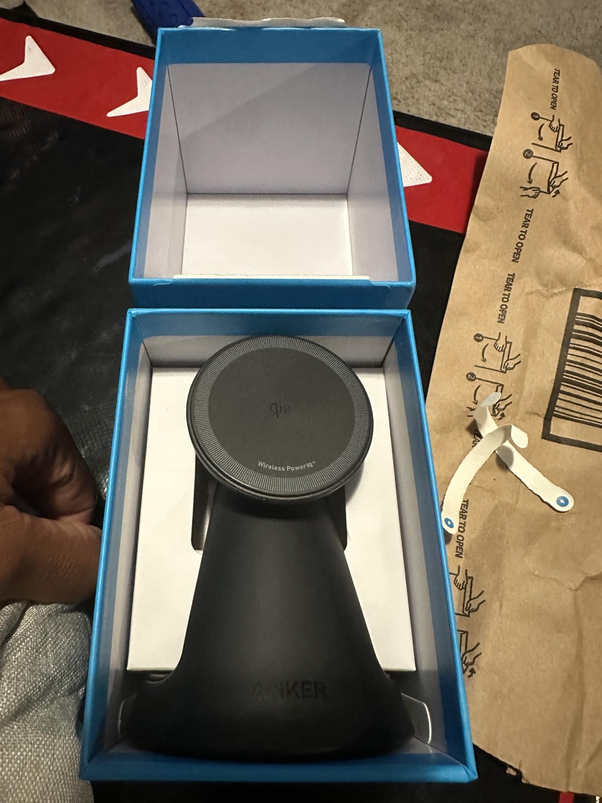 Anker MagGo 3-in-1 Charging Station, Nano Charging Stand, Qi2 Certified 15W Magnetic Wireless Charger Dock, for iPhone 17/16/15/14, Apple Watch, AirPods (Adapter Included) customer photo 2
