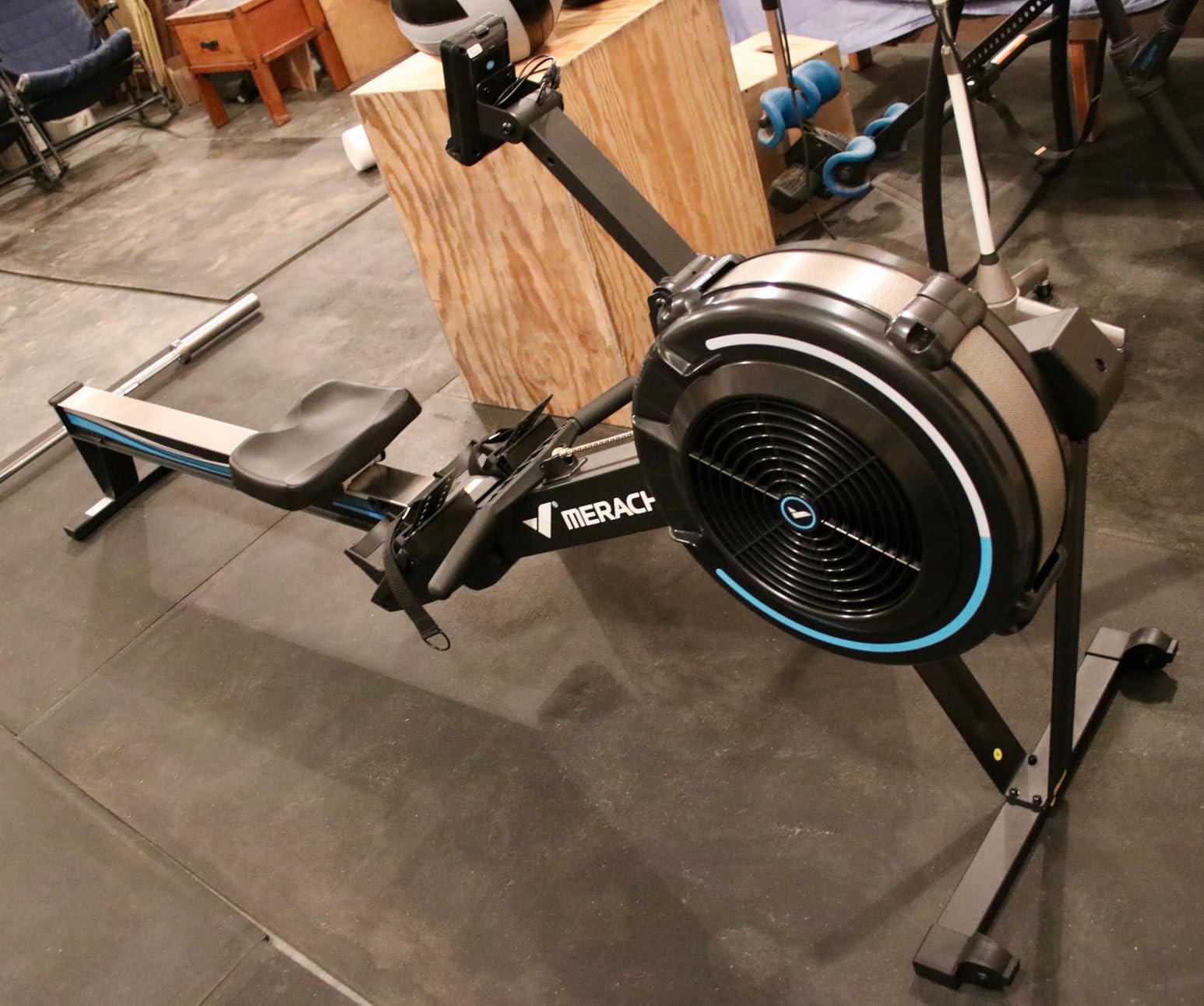 MERACH Professional Indoor Rowing Machine, Adjustable Air Resistance Rowing Machines for Home, Ergonomic Comfort Seat, Performance Monitor and Device Holder, Easy Storage customer photo 2