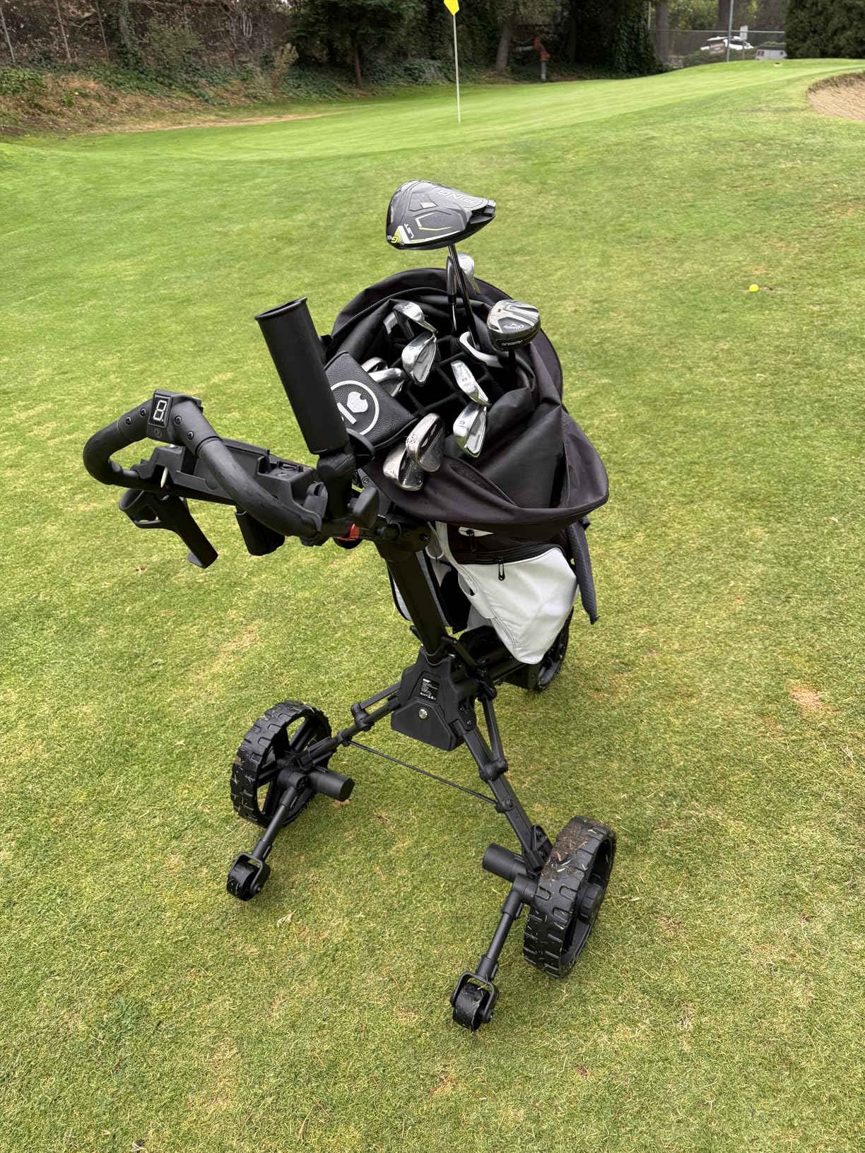 KVV Electric Golf Push Cart with Remote Control, Super Compact and Lightweight Electric Golf Cart, Smallest Folding Size, Suitable for All Terrains (Charcoal) customer photo 2