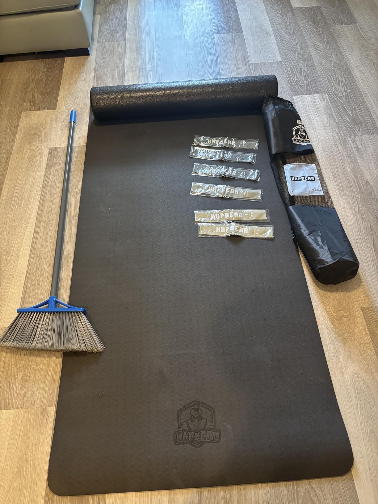 HAPBEAR Large Yoga Mat - 72x36x6mm (1/4 inch), Extra Wide Non-Slip Exercise Mat for Home Workout customer photo 1