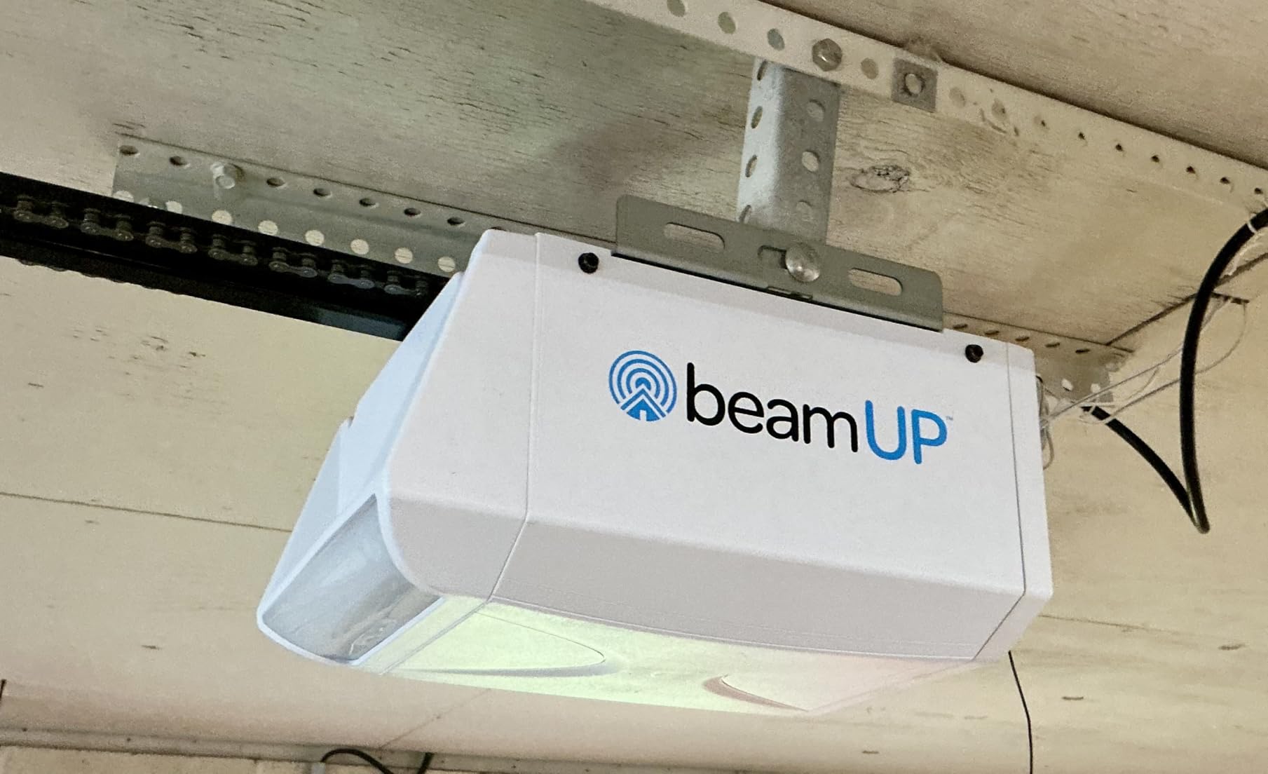 Pacer BU50 Overhead Garage Door Opener with Heavy-Duty Chain Drive for Single or Double Doors, Wall Mount, and Remote Garage Opener Included, Quick and Easy Installation customer photo 1
