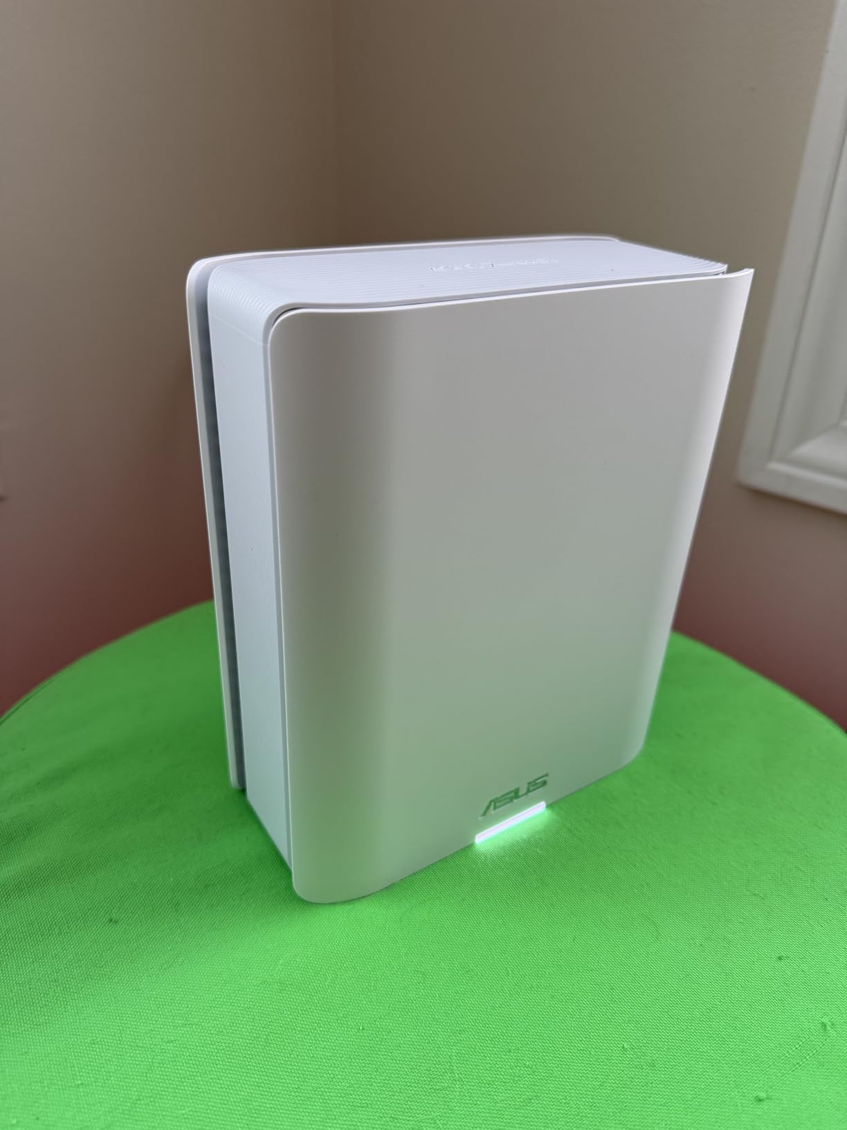 ASUS ZenWiFi BT6 Tri-Band WiFi 7 Mesh, 9.4 Gbps, 5800 sq.ft. (2pk), 2.5G WAN Port, Security and Parental Controls Included, Smart Home Master SSIDs, 4G & 5G Mobile Tethering - BT6 (W-2-PK) customer photo 2