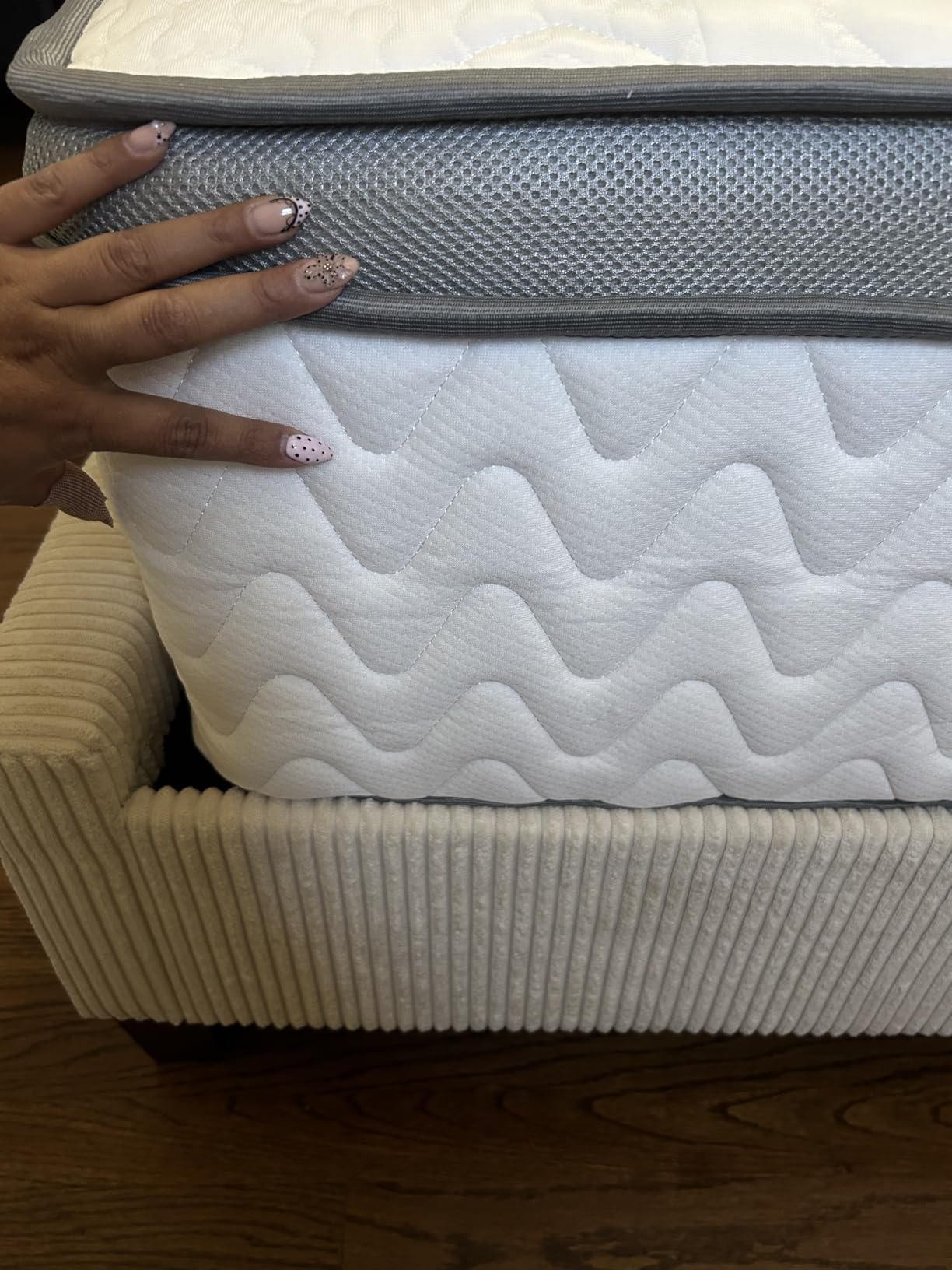 SLEEP100 Queen Mattress 12 Inch, 5-Zone Deep Sleep Firm Mattress with Extra Lumbar & Shoulder Support, Hotel Collection Hybrid Mattresses Pain Relief - Fiberglass Free - No Odor - 365 Night Trial customer photo 2