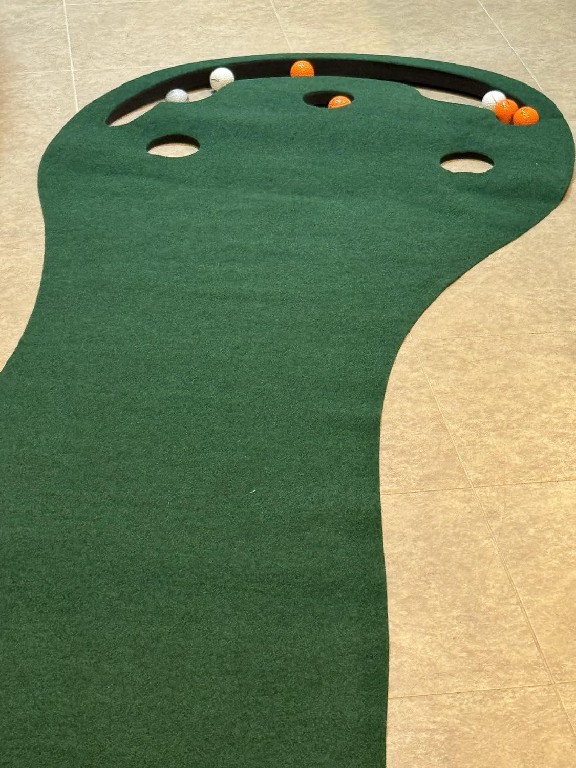 Amazon Basics Golf Putting Green customer photo 2