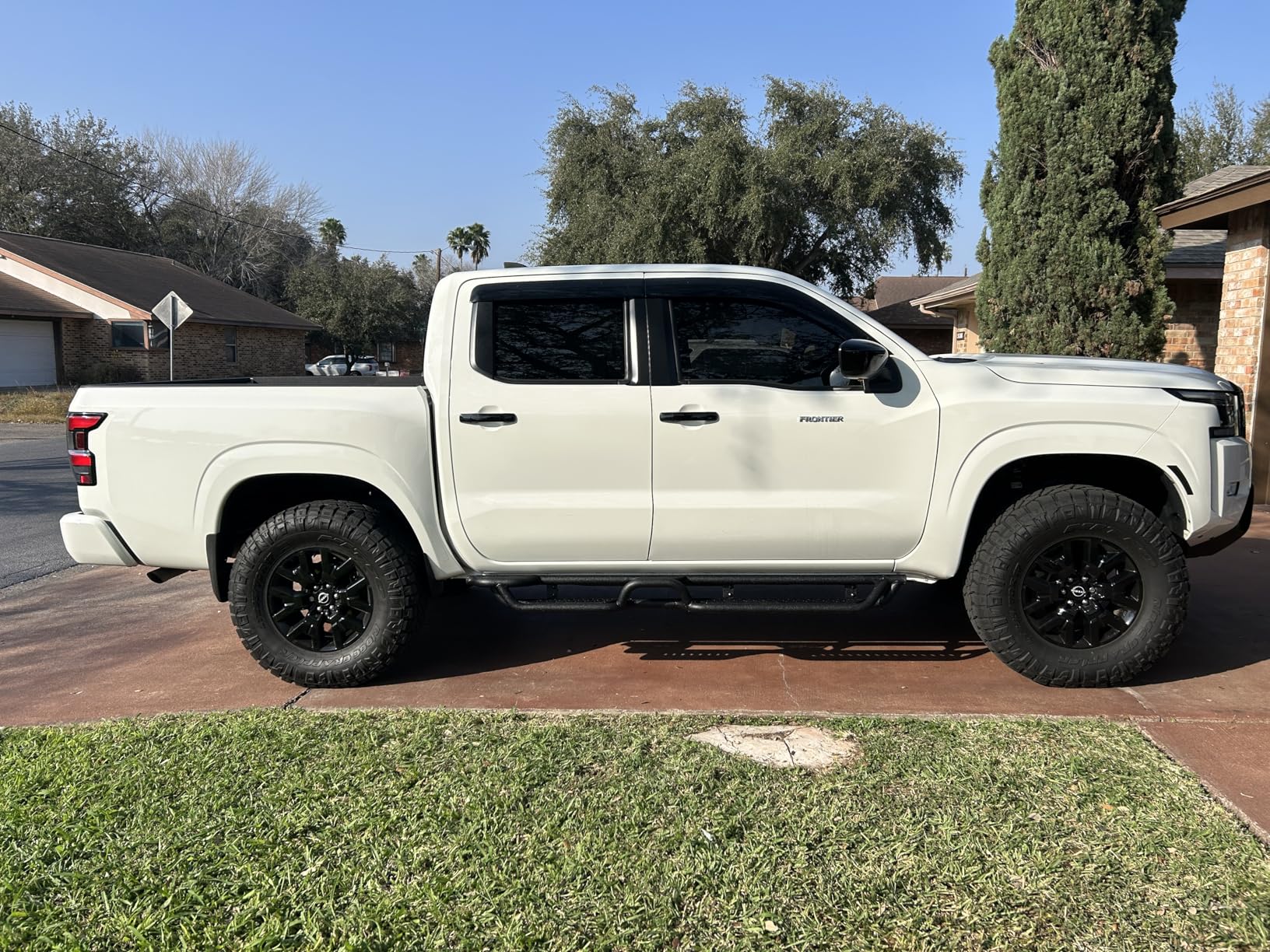 BINARY STAR Running Boards Compatible with 2020-2026 Jeep Gladiator JT 4 Door, Multi-Function Running Boards Made with Carbon Steel, 6 Inch Gladiator Side Steps Step Bars Nerf Bars customer photo 2