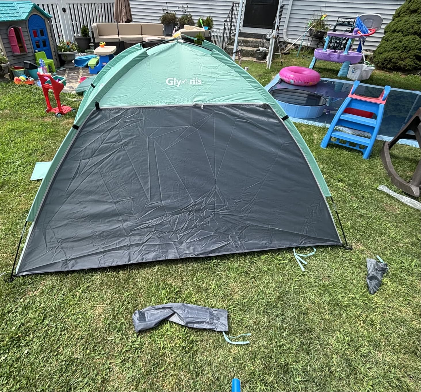 Glymnis Beach Tent Sun Shelter for 3 Person with UPF 50+ UV Protection, Lightweight & Easy Setup Beach Shade Canopy with Vent Windows & Zippered Door - Green customer photo 1