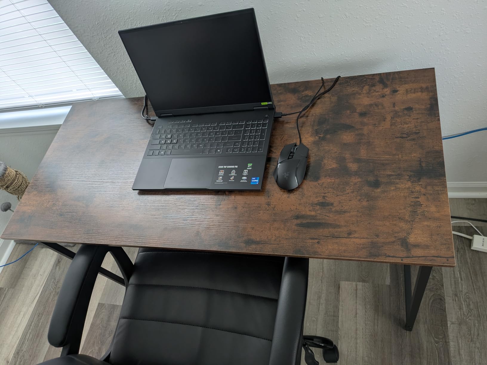 Sweetcrispy Computer Office Desk 48 Inch Student Study Writing Work with Metal Frame Wood Tabletop Modern Simple PC Home Bedroom Table - Basic Black customer photo 2