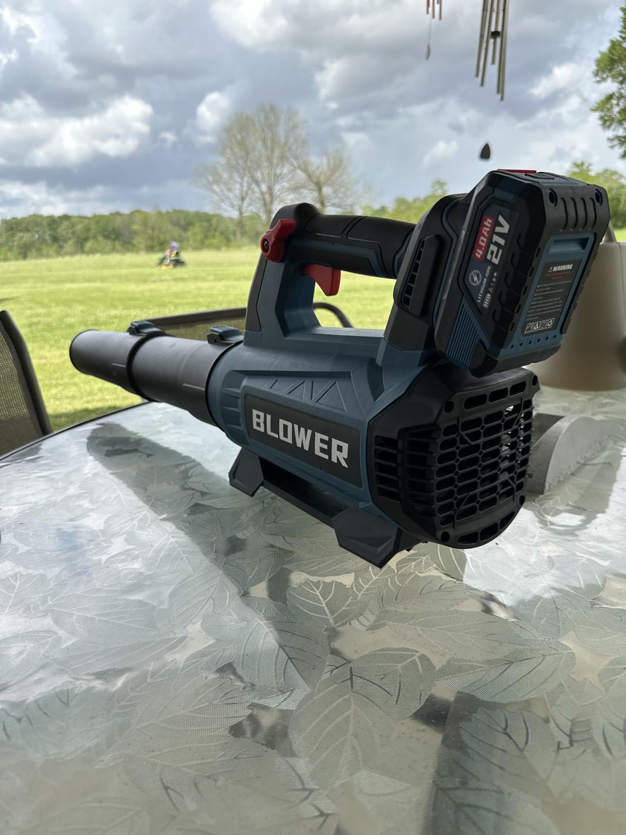 Leaf Blower Cordless - 630CFM/160MPH, 21V Powerful Electric Cordless Leaf Blower with 2 x 4.0Ah Batteries and Charger, Battery Powered Leaf Blowers for Lawn Care, Patio, Yard, Dust, Snow customer photo 1