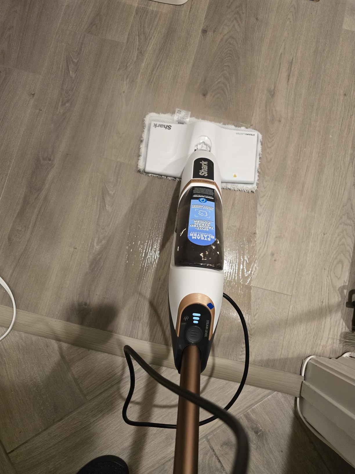 Shark SteamSpot Steam Mop S2001 with Steam Blaster Technology, 3 Steam Modes, 2 Washable Pads, XL Removable Water Tank, Lightweight, Steam Cleaner for Sealed Hard Floors, Hardwood, Tile, Laminate customer photo 2