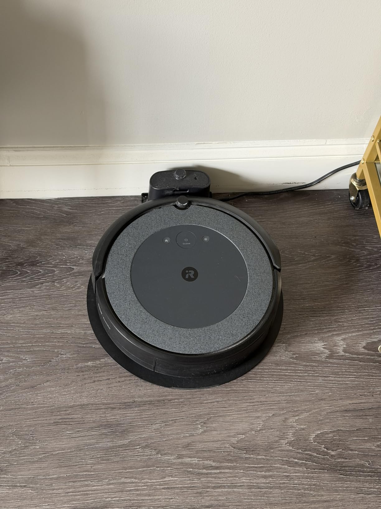 iRobot Roomba 105 Combo Robot Vacuum & Mop - Easy to use, Intense Power-Lifting Suction, LiDAR Navigation, Multiple Cleaning Modes, Avoids Mopping Carpets, Self-Charging customer photo 1