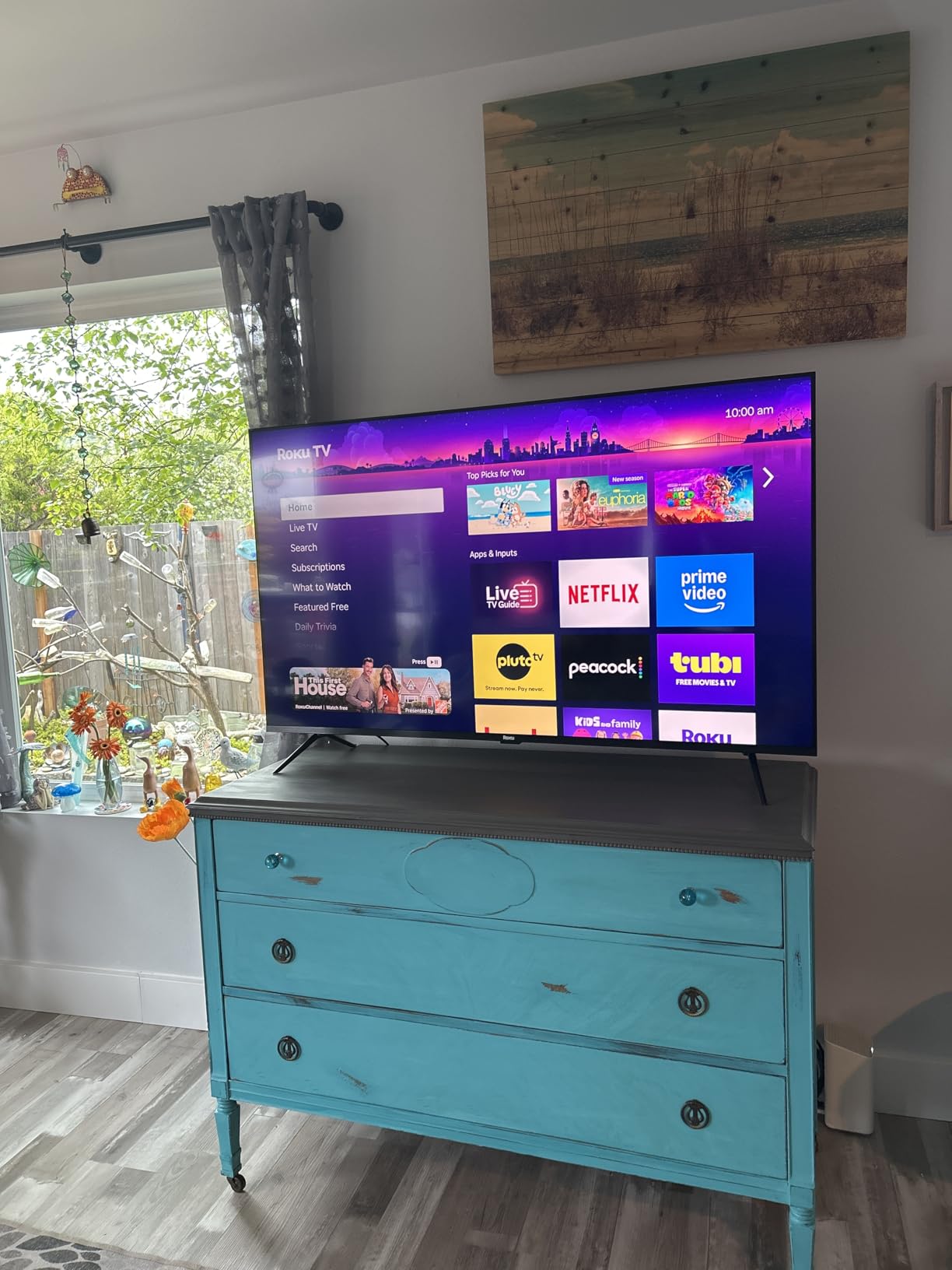 Roku Smart TV - 75-Inch Plus Series, Mini-LED TV - RokuTV with Enhanced Voice Remote - Flat Screen 4K QLED Television with Dolby Vision & Wi-Fi for Streaming customer photo 1