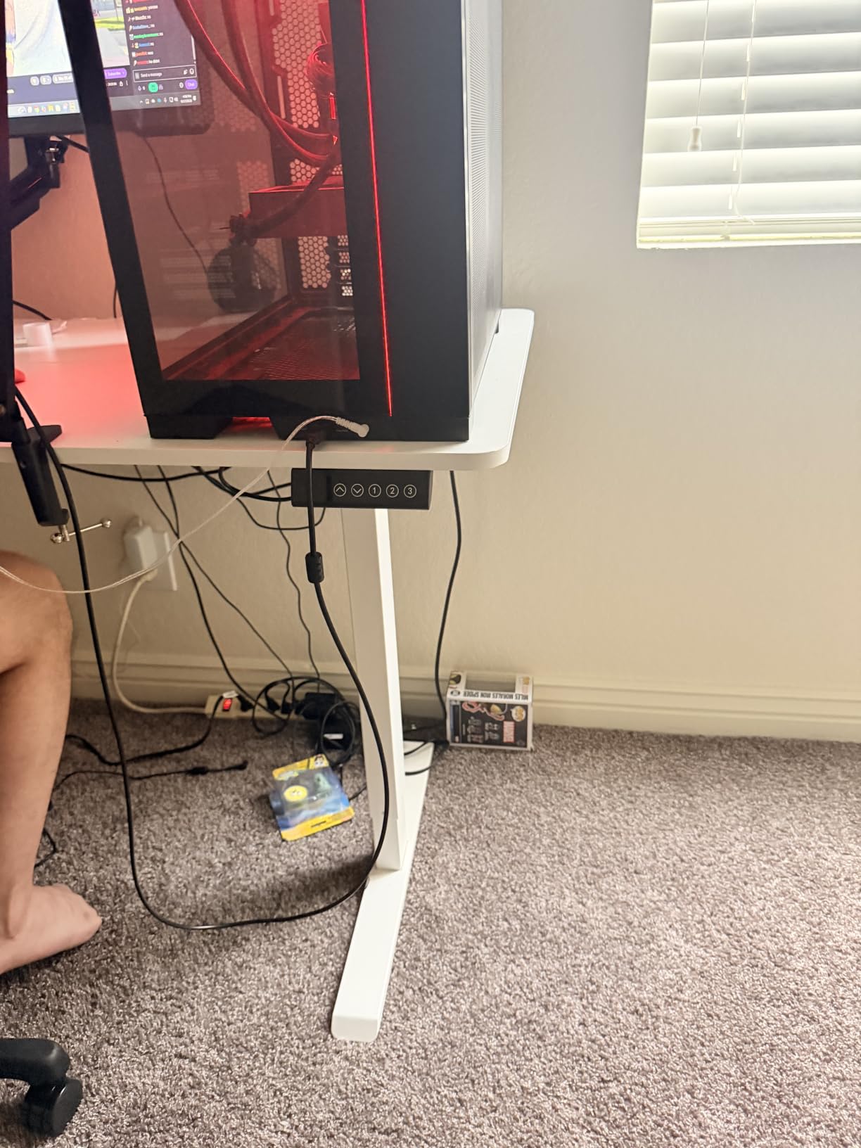 Veken 63x27.6 Inch Large Electric Standing Desk, Heights Adjustable, Sit to Stand Up, Work Home Office Computer Table for Walking Pad, Gifts for Dad, Wooden Desktop Desks, White customer photo 2