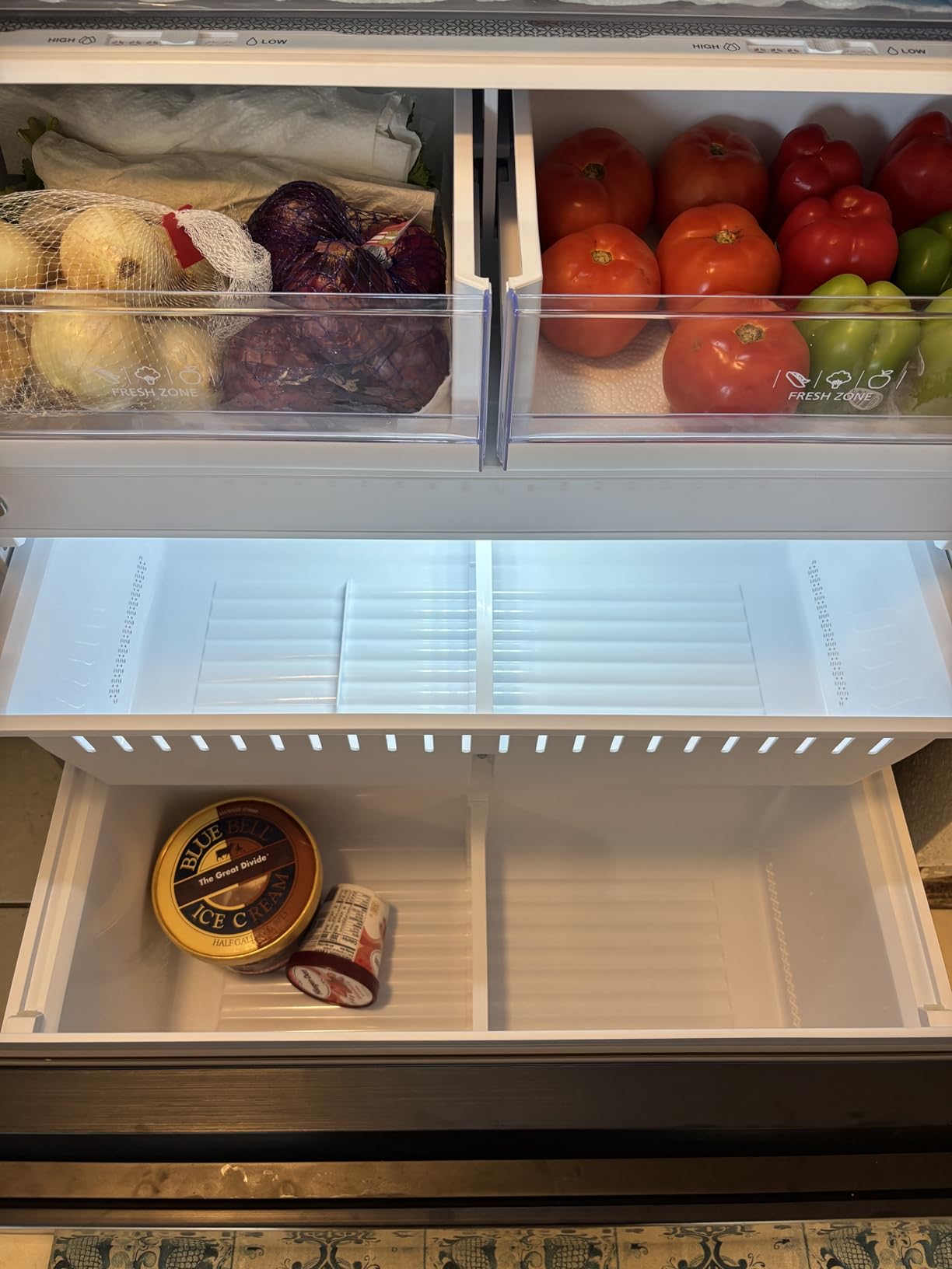 Hamilton Beach HBF2064 20.6 cu ft Counter Depth Full Size Refrigerator, Side by Side Doors, Gunmetal customer photo 1