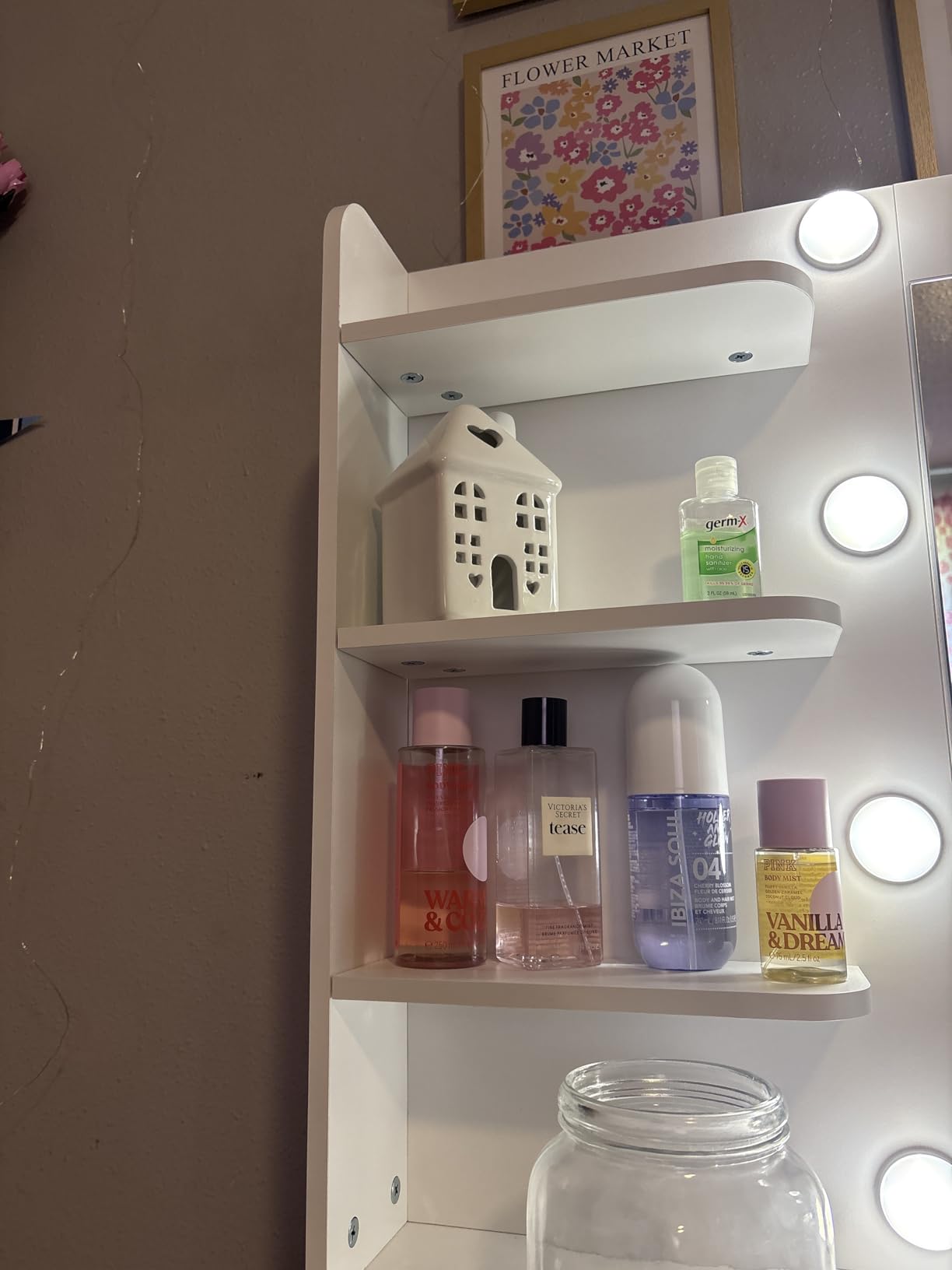 HUAHUU Vanity Desk, Makeup Vanity Desk with Mirror and Lights 3 Colors, Transparent Top with 3 RGB Drawers, 6 Shelves, 2 Large Tempered Cabinets, Power Outlet, for Bedroom, White customer photo 1