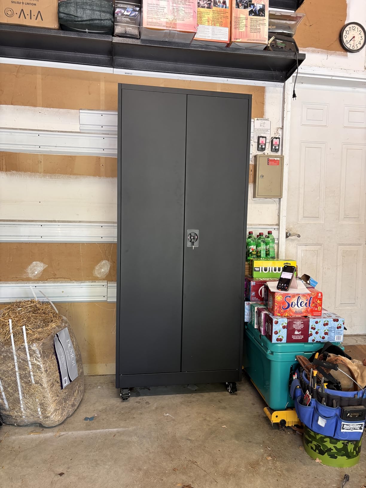 Letaya Metal Garage Storage Cabinets with Wheels, Steel Tool Cabinets Lock Door and Adjustable Shelves, Black, 75