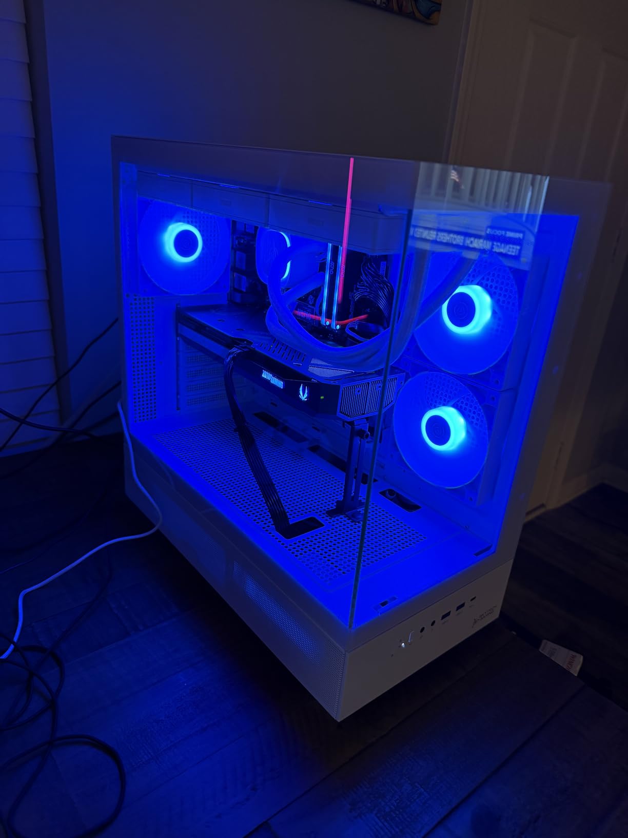 Skytech Gaming Azure 3 Desktop PC, Ryzen 7 7700X, NVIDIA RTX 5070 12GB, 1TB Gen4 NVMe SSD, 32GB DDR5 RAM 6000 RGB, 850W Gold ATX 3 PSU, 360mm ARGB AIO, Wi-Fi, Win 11 customer photo 1
