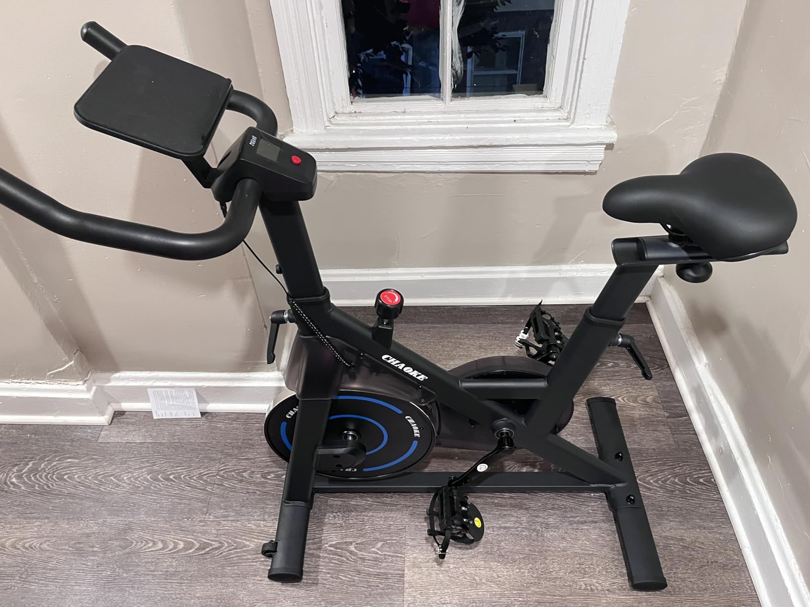 Exercise Bike, CHAOKE Quiet Adjustable Magnetic Resistance Stationary Bike for Home Cardio with App Compatible, 350LB Weight Capacity Indoor Cycling Bike with Comfortable Seat & Digital Display customer photo 2