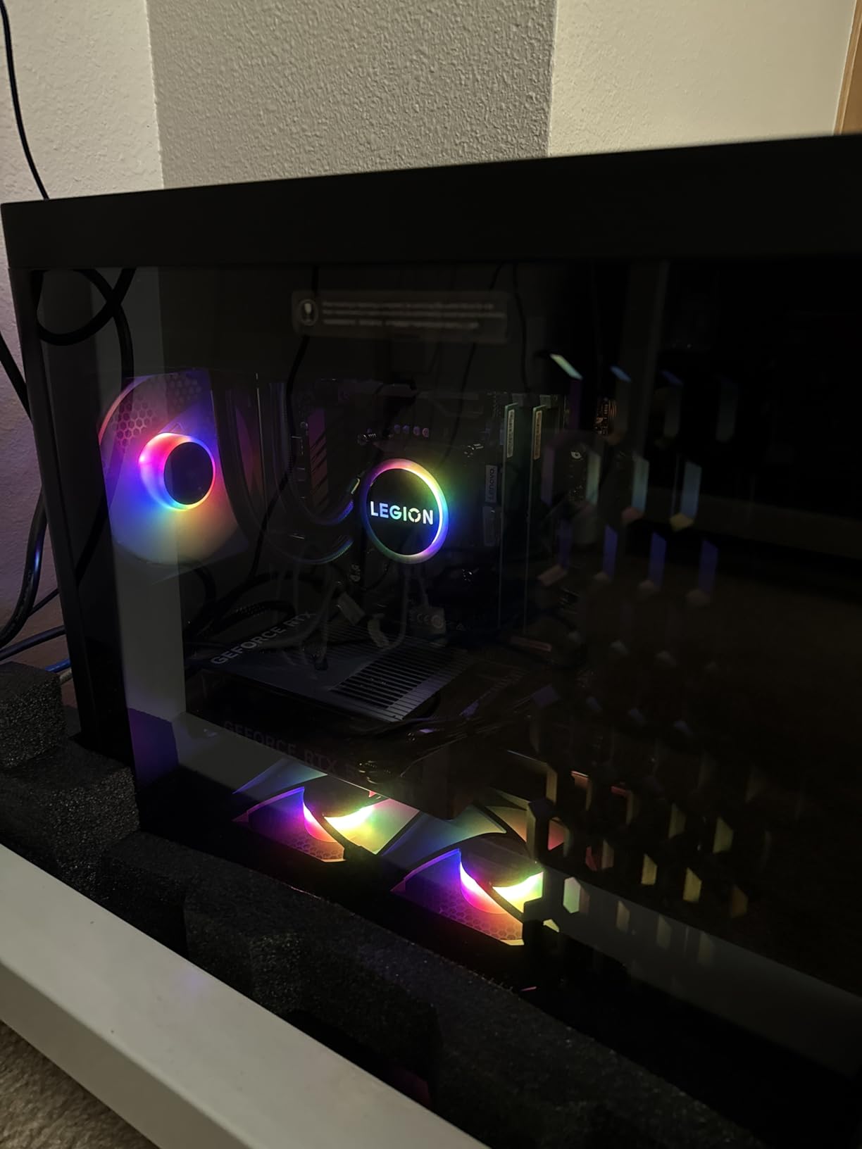 Lenovo Legion Tower 5i - AI-Powered Gaming PC - Intel Core Ultra 7 265F - NVIDIA GeForce RTX 5060 Ti - 16GB Memory - 1TB Storage customer photo 1