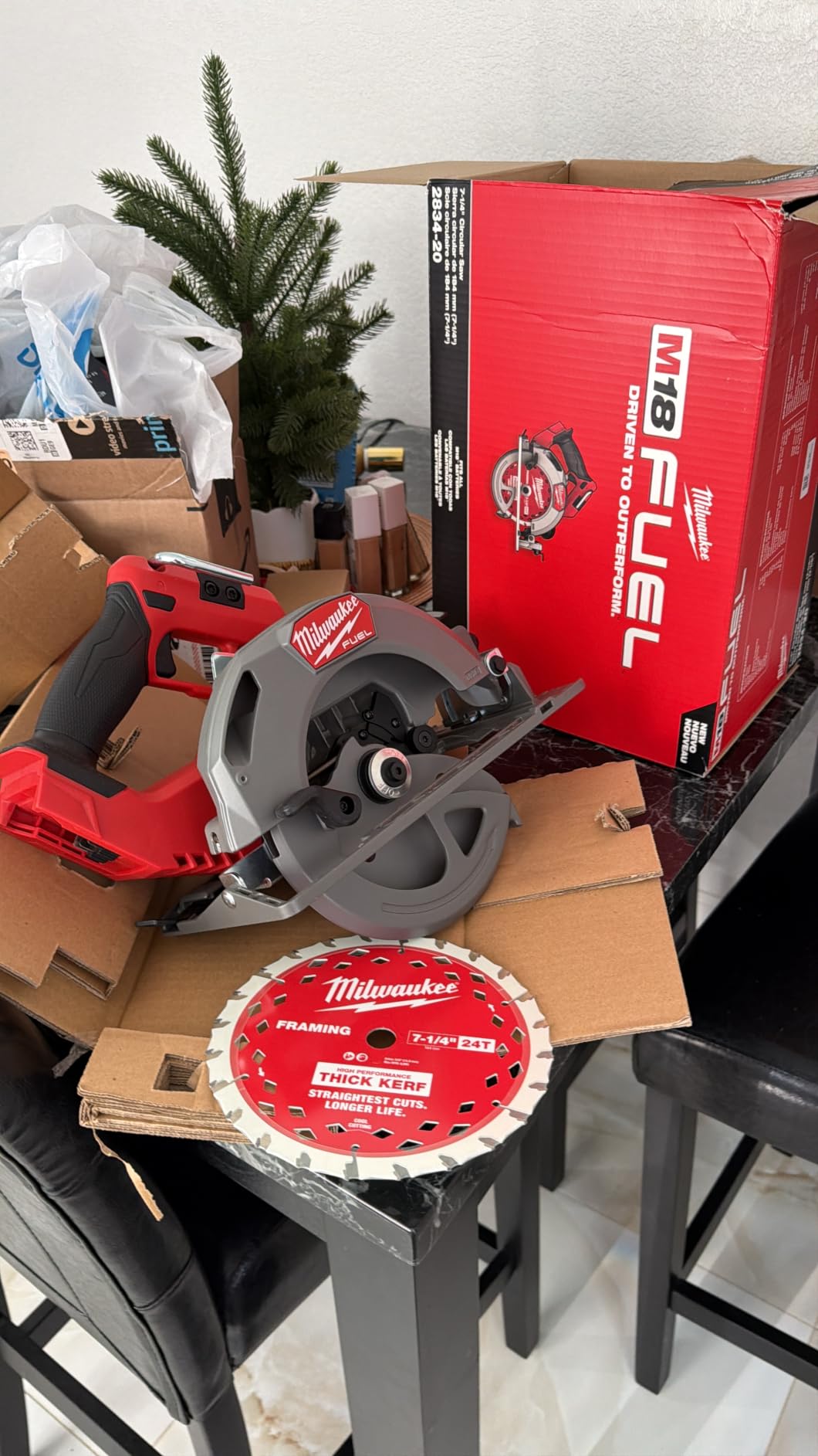M18 FUEL 7-1/4 Inch Circular Saw (Bare Tool) customer photo 1