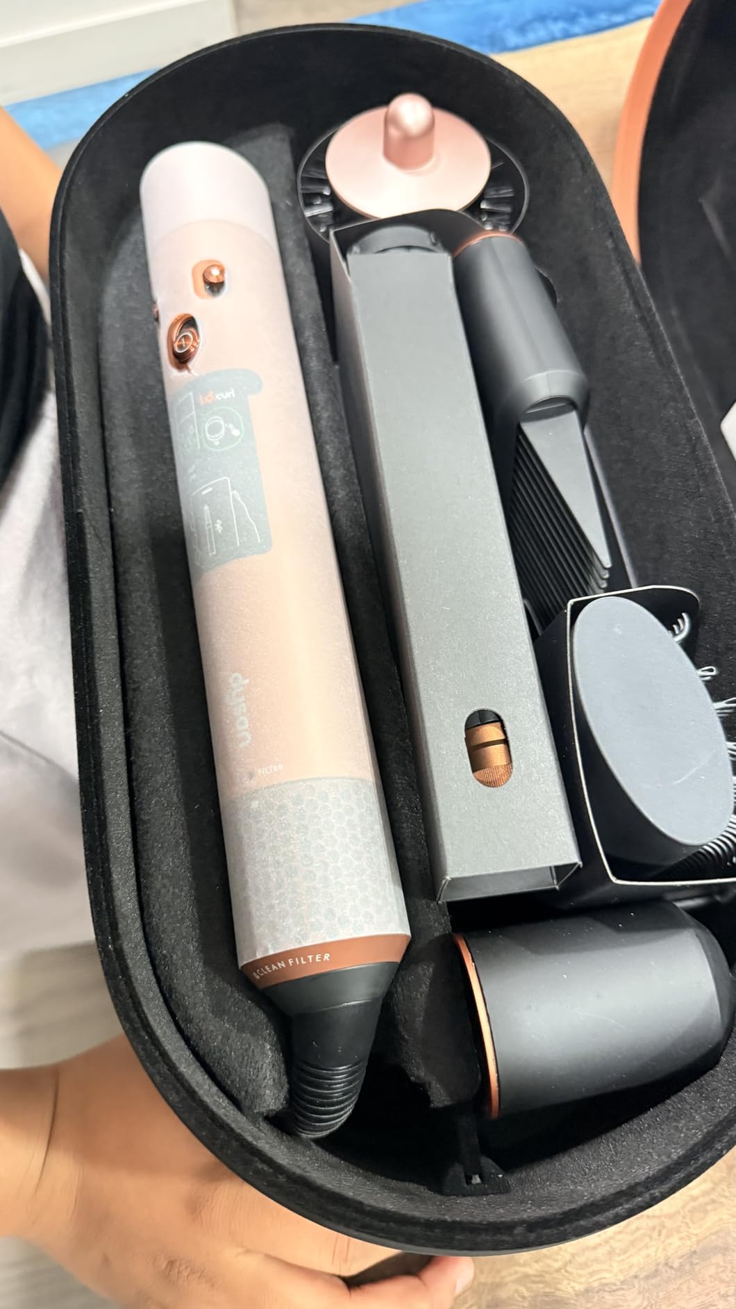 Dyson Airwrap i.d. Multi-Styler, Bluetooth Connected, No Heat Damage, 6-in-1 Versatility, Intelligent Hair Styler (Alternate Color) customer photo 1