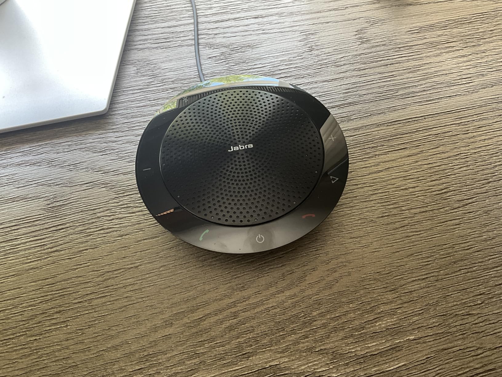 Jabra Speak 510 (2025 Edition) Portable, USB or Wireless Bluetooth Speaker Meetings and Calls with Crystal-Clear Sound, Works with Microsoft Teams customer photo 1