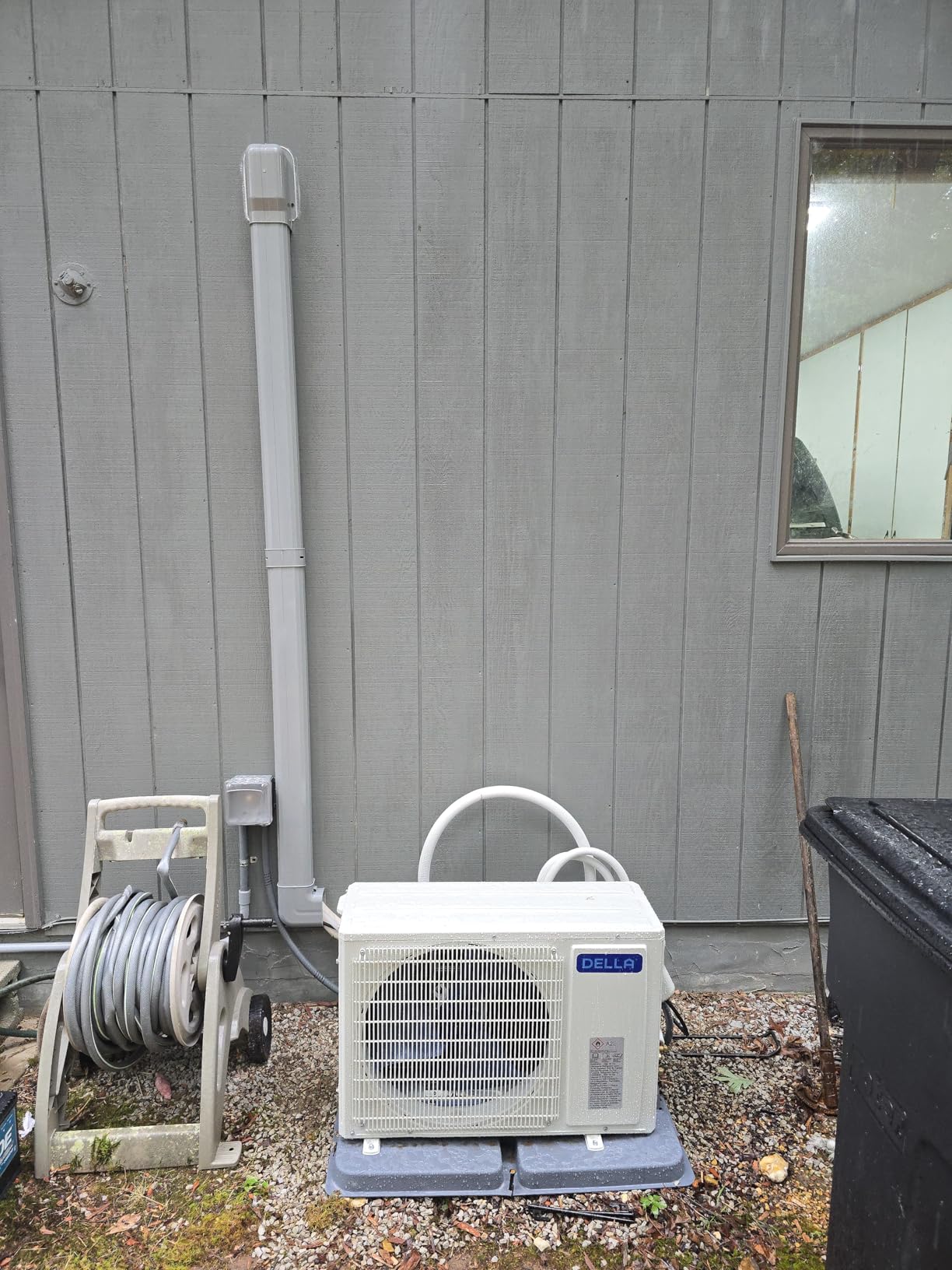 DELLA Serena 22 SEER2 18000 BTU Smart Wifi Mini Split Heat Pump Works with Alexa, Energy Star 1.5 Ton Pre-Charged 230V Ductless AC Unit Inverter System for Rooms up to 1000Sq.Ft, 16.4ft Install Kit customer photo 1