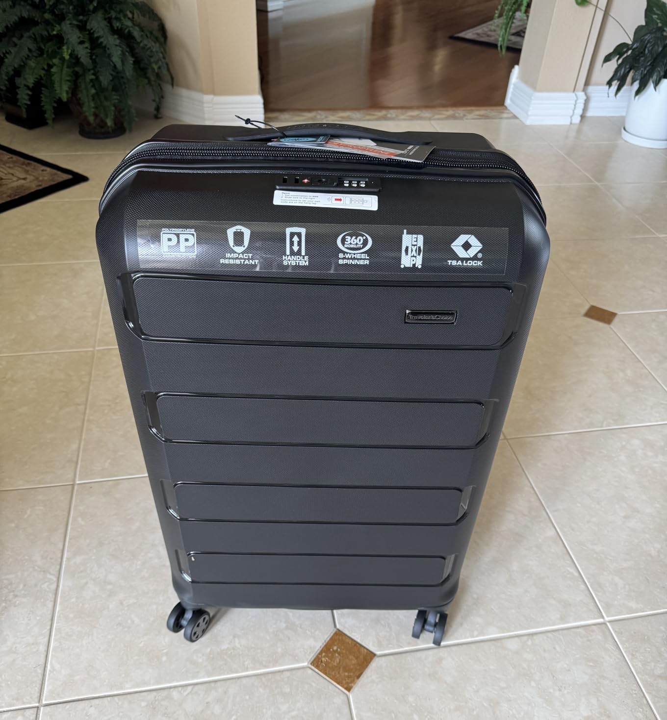 Travelers Choice Pagosa Hardshell Expandable Luggage with Spinner Wheels, Latte Beige, 2-Piece Set (22/27) customer photo 2