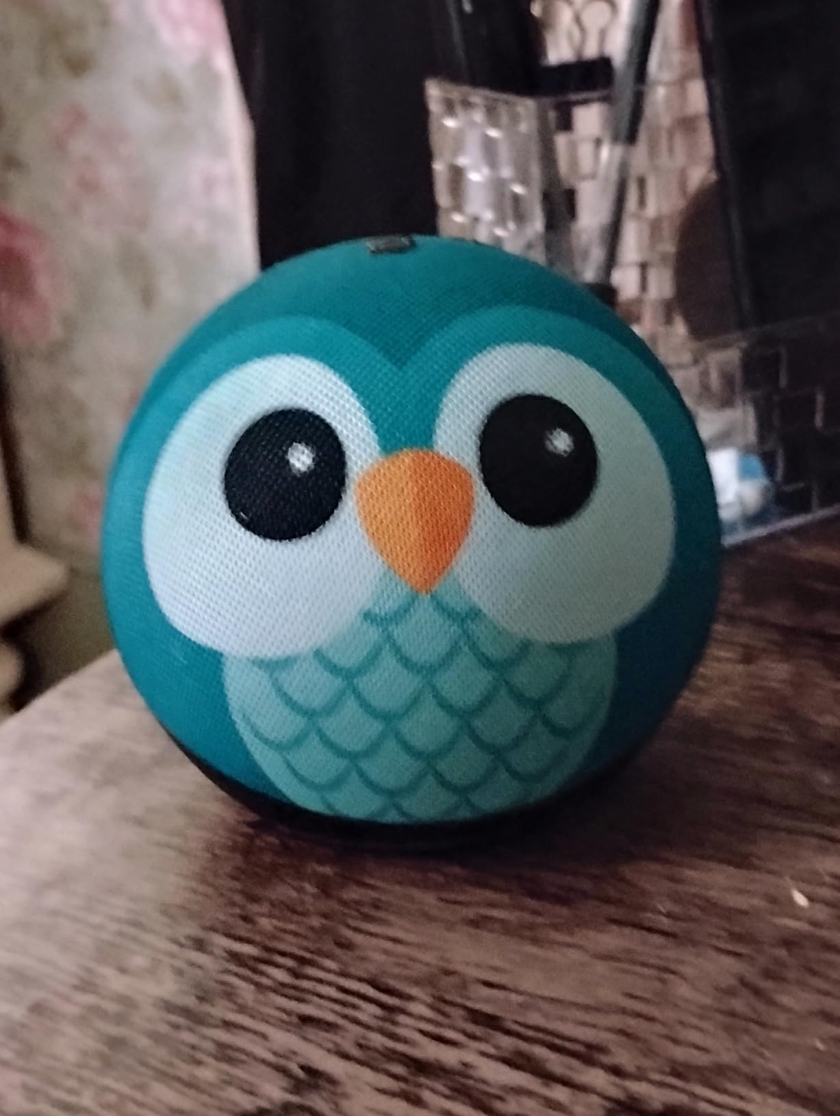 Amazon Echo Dot Kids (newest model), Smart speaker with age-appropriate audiobooks, interactive games and Alexa+ experiences to create and learn, Stardust design customer photo 1
