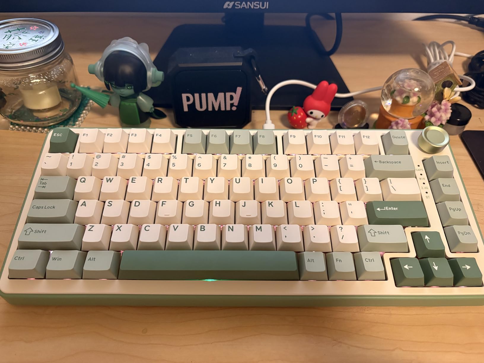 YUNZII B75 PRO Wireless Mechanical Keyboard,75% Layout with Knob,Hot Swap Gasket Structure,Creamy Pre-lubed Switches,RGB Backlit,Bluetooth/Type-C/2.4G for Win/Mac (Matcha Green, Cocoa Cream V2 Switch) customer photo 2