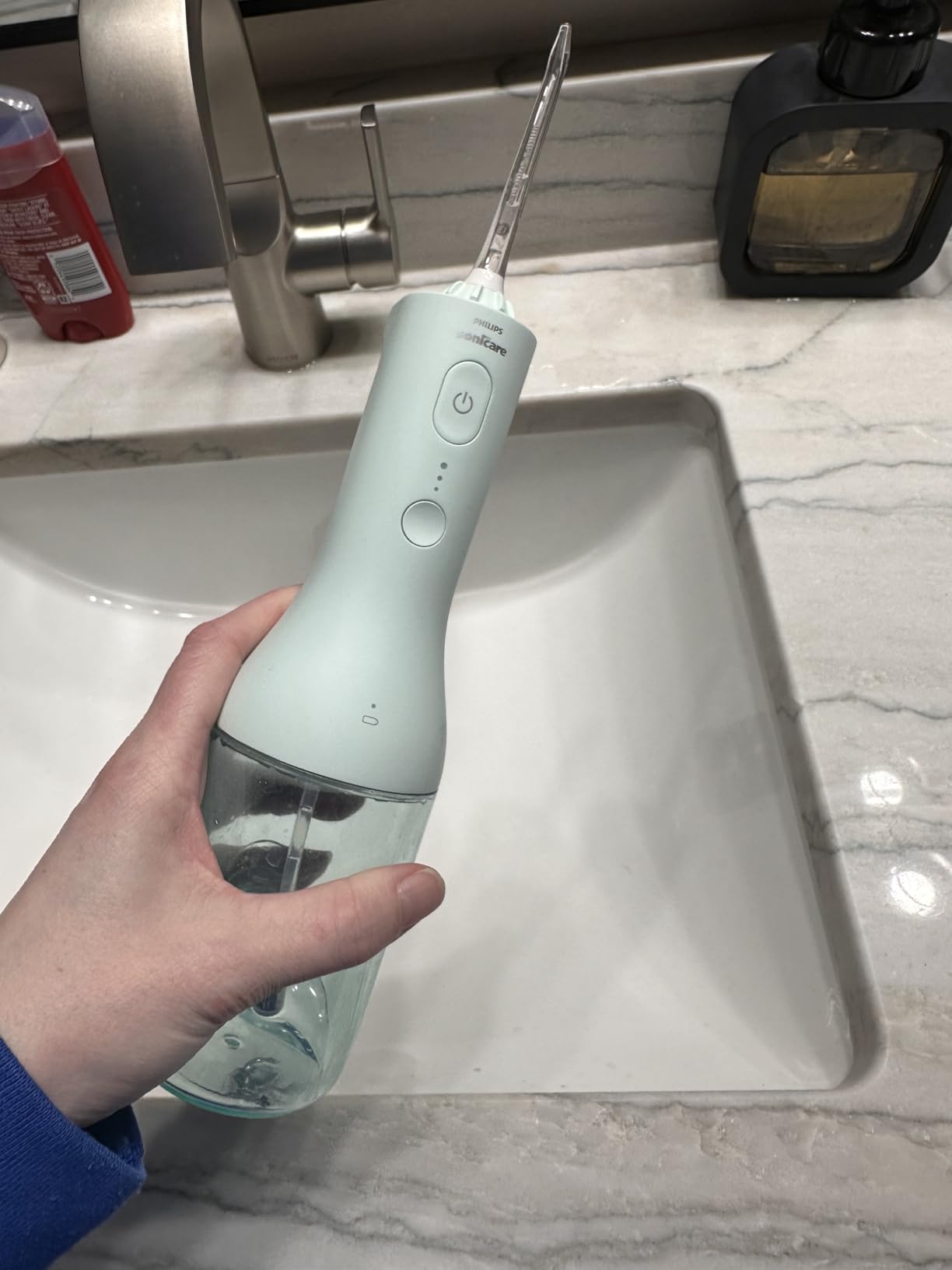 Philips Sonicare Water Flosser Cordless - Rechargeable Power Dental Waterflosser for Teeth, Portable Oral Irrigator with 3 Intensity Settings, 360 Rotating Nozzle, Mint customer photo 2