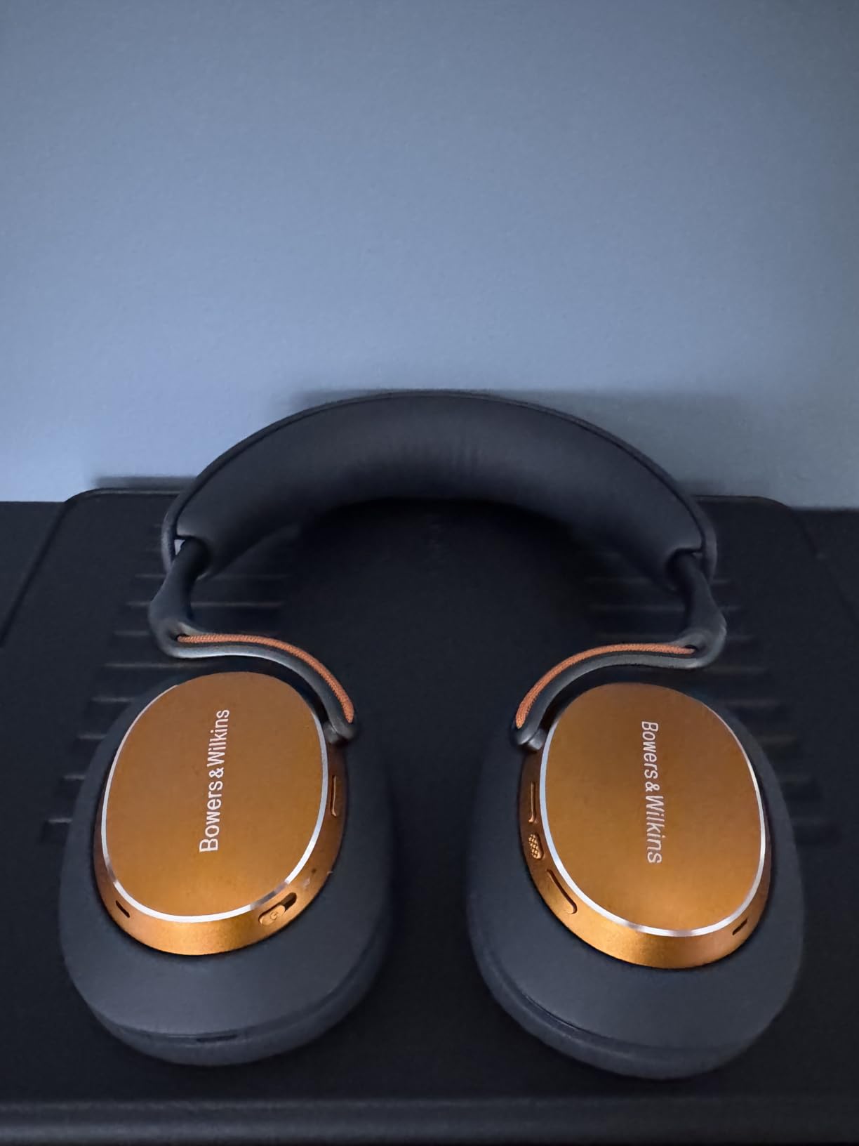 Bowers & Wilkins Px8 S2 Wireless Over-Ear Headphones, Warm Stone, Bluetooth Headphones with Active Noise Cancelling, Hi-Res Audio, 30 Hours of Playtime, USB-C 15-Min Quick Charging customer photo 1