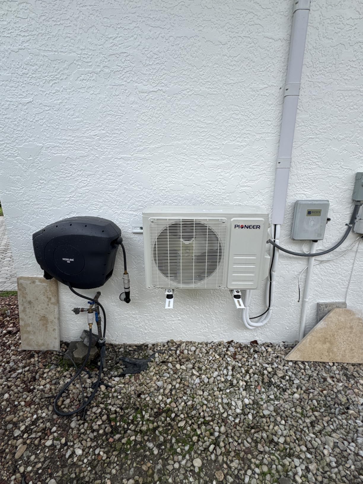 Pioneer Diamante Pro 12,000 BTU 20 SEER2 230V High-Wall Ductless Mini-Split Air Conditioner Inverter Heat Pump with 16 Ft. Kit customer photo 1