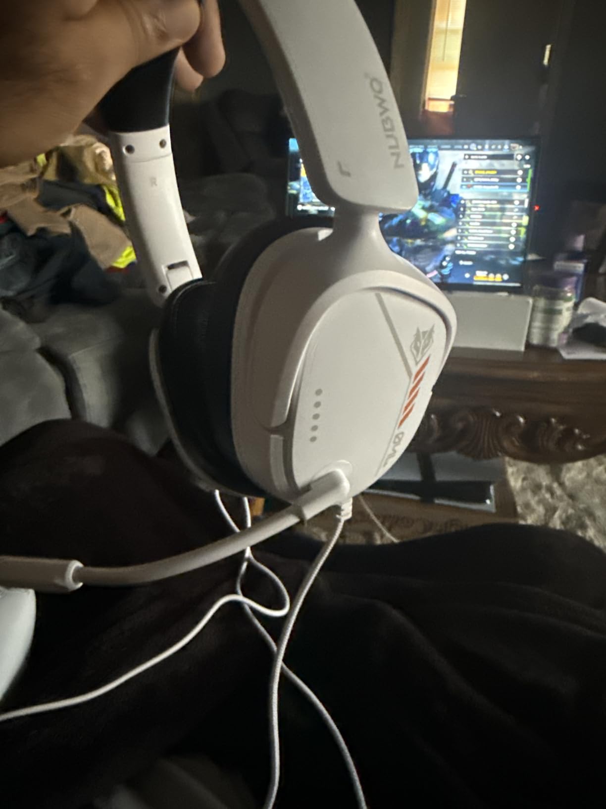 HG04L Gaming Headset for PS5/PS4, Xbox Series X|S/Xbox One, Switch - 250g Lightweight, Clear Unidirectional Mic, Soft Memory Earmuffs, 3.5mm Jack for Gaming & Work customer photo 2
