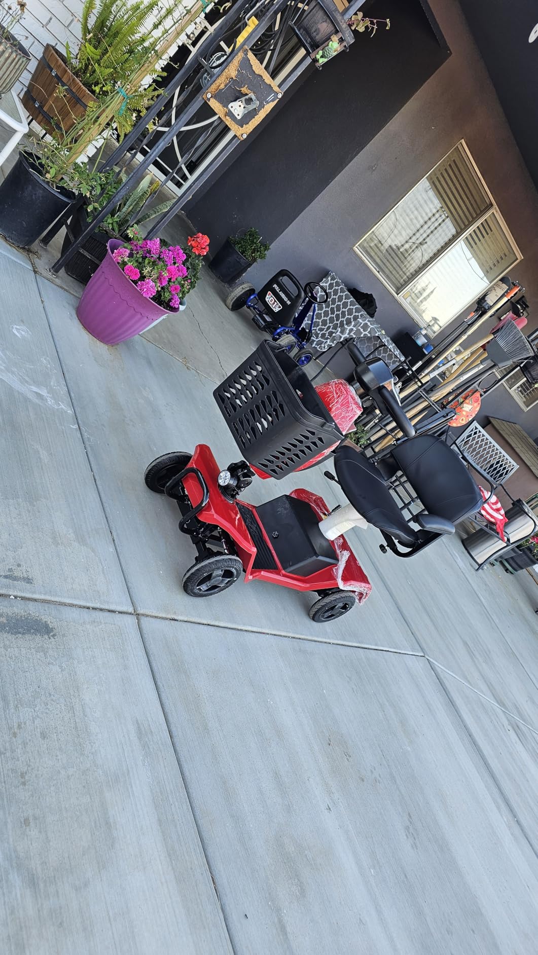 Mobility Scooter, 4 Wheel Mobility Scooter, 15 Miles Range, 300LBS Capacity, Lightweight and Portable, with LED Headlights and Basket, Charger Included, Gifts Suitable for Elders, Red customer photo 1