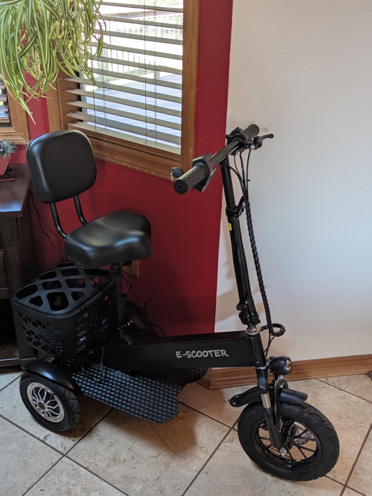 3 Wheel Electric Scooter for Adults, 3 Wheel Mobility Scooter for Adults, 330 lbs Load, Long Range, with Charger & Basket, Fits in Car Trunks customer photo 2