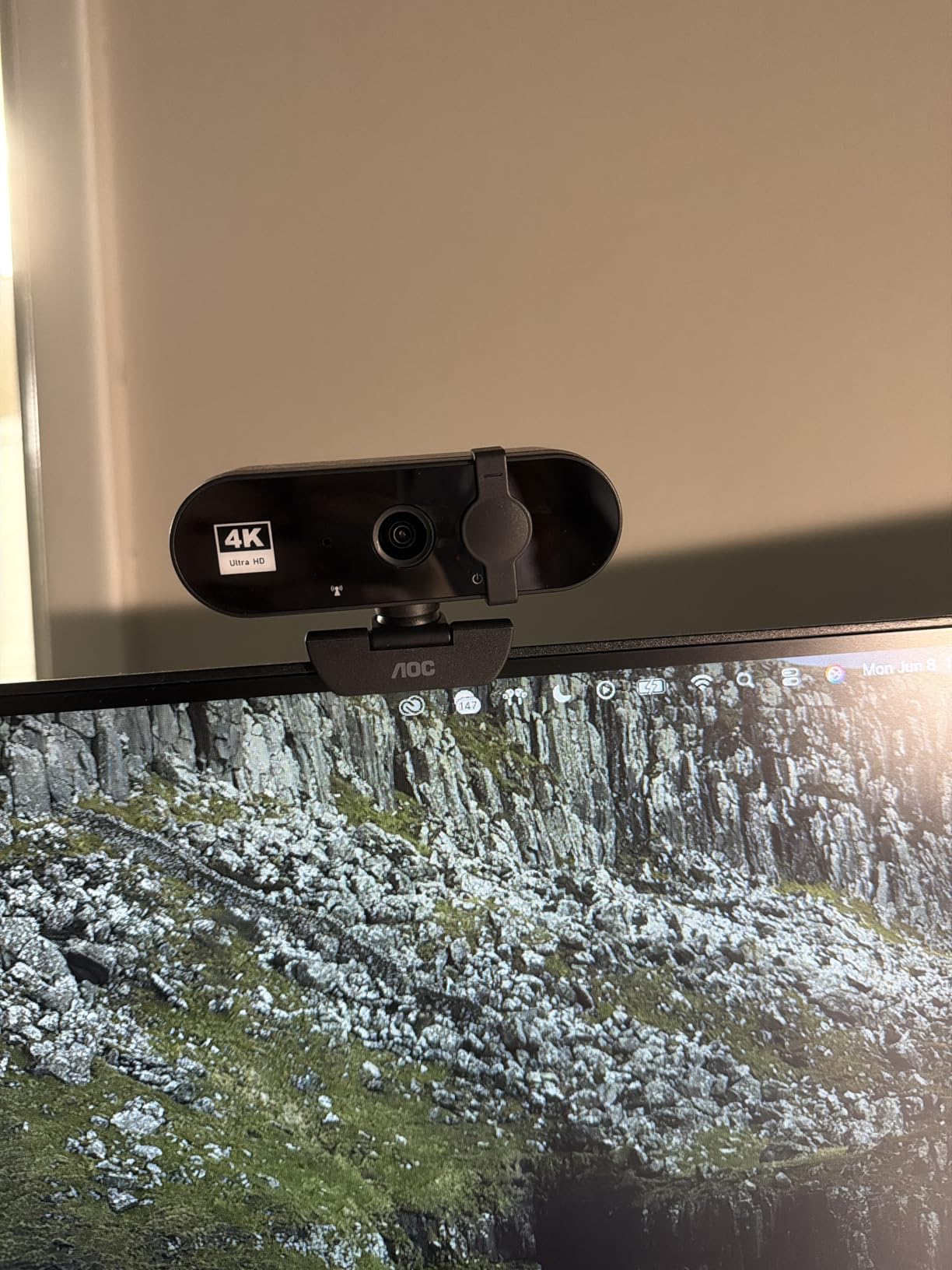 AOC 4k Webcam for PC with Microphone, Computer Camera with Noise Cancellation, Privacy Cover, 99 Degree FOV, Plug & Play USB Webcam for Streaming, Conferencing, Zoom, Skype, Facetime, Laptop, PC customer photo 2
