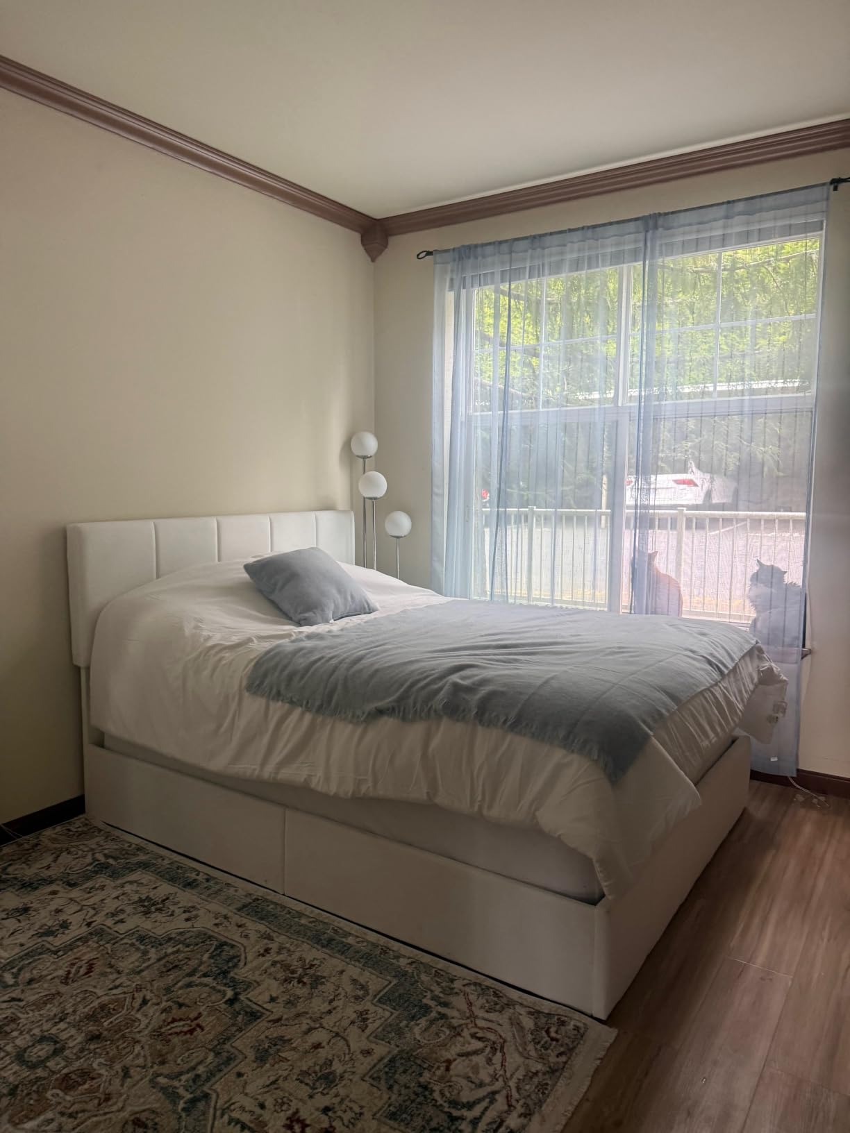 SHA CERLIN Queen Bed Frame, Velvet Upholstered Platform Bed Frame, Vertical Channel Tufted Adjustable Headboard, Low Profile Bed Frame, No Box Spring Needed, Easy Assembly, White customer photo 2