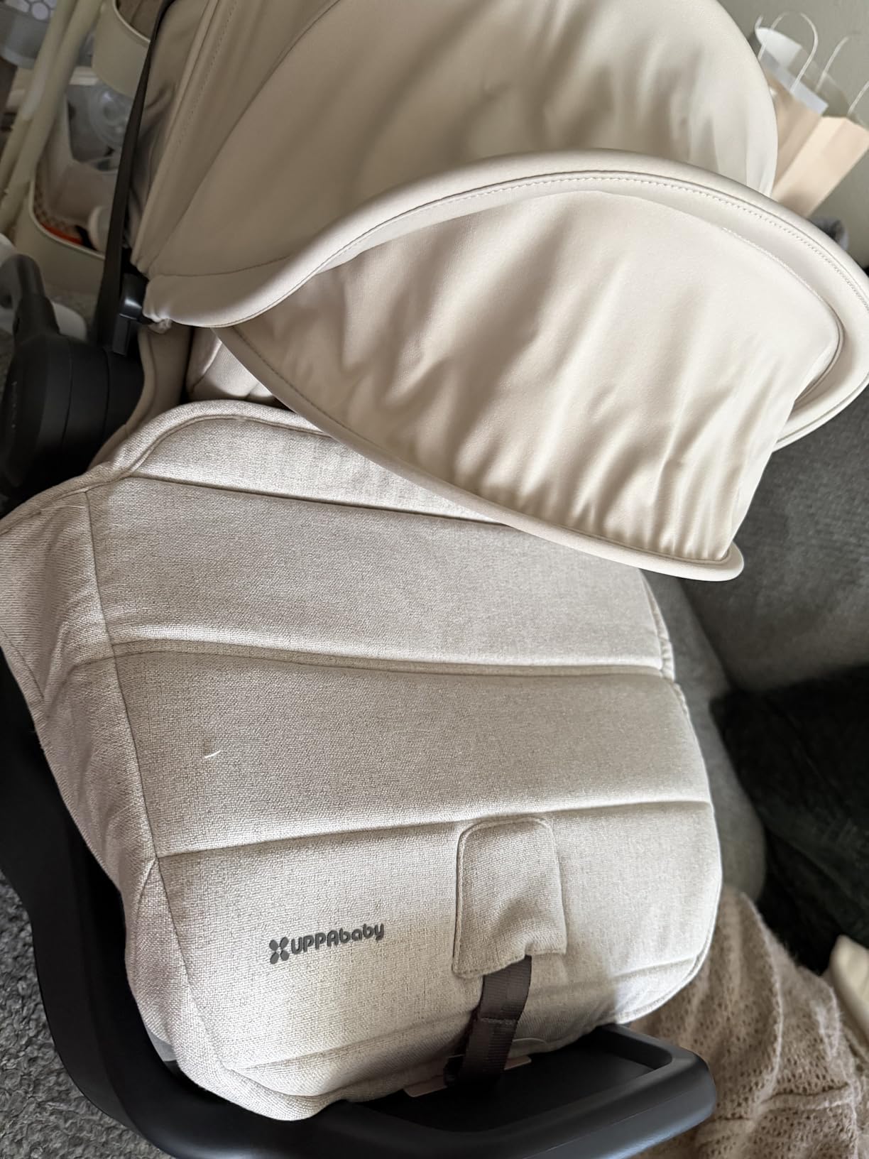 UPPAbaby Aria V2 Lightweight Infant Car Seat - Load Leg + Anti-Rebound Panel - Infant Insert + All-Weather FootCover Included - Direct Stroller Attachment - Evelyn (Green Meadow) customer photo 2