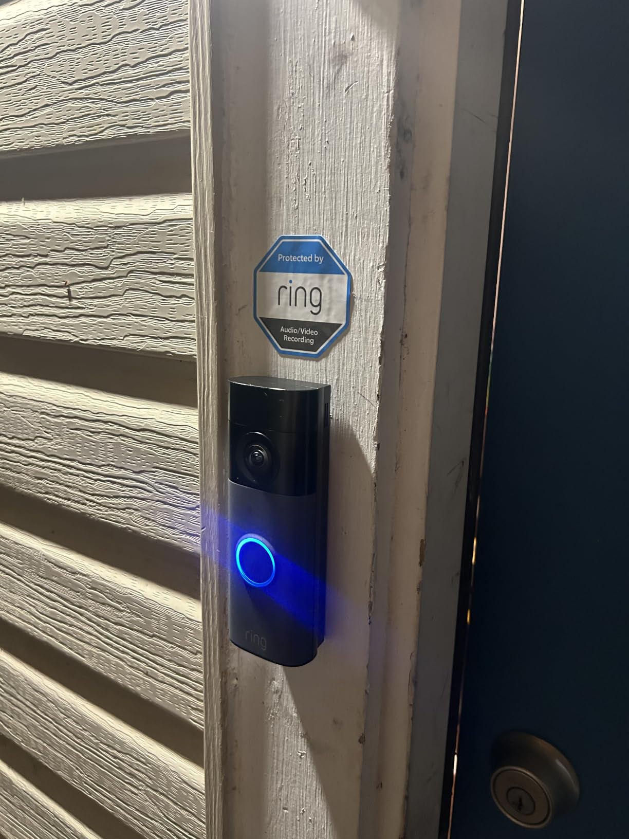 Ring Battery Doorbell (newest model) - Retinal 2K with wide-angle video, up to 6x Enhanced Zoom, Two-Way Talk, Built-In Battery customer photo 2