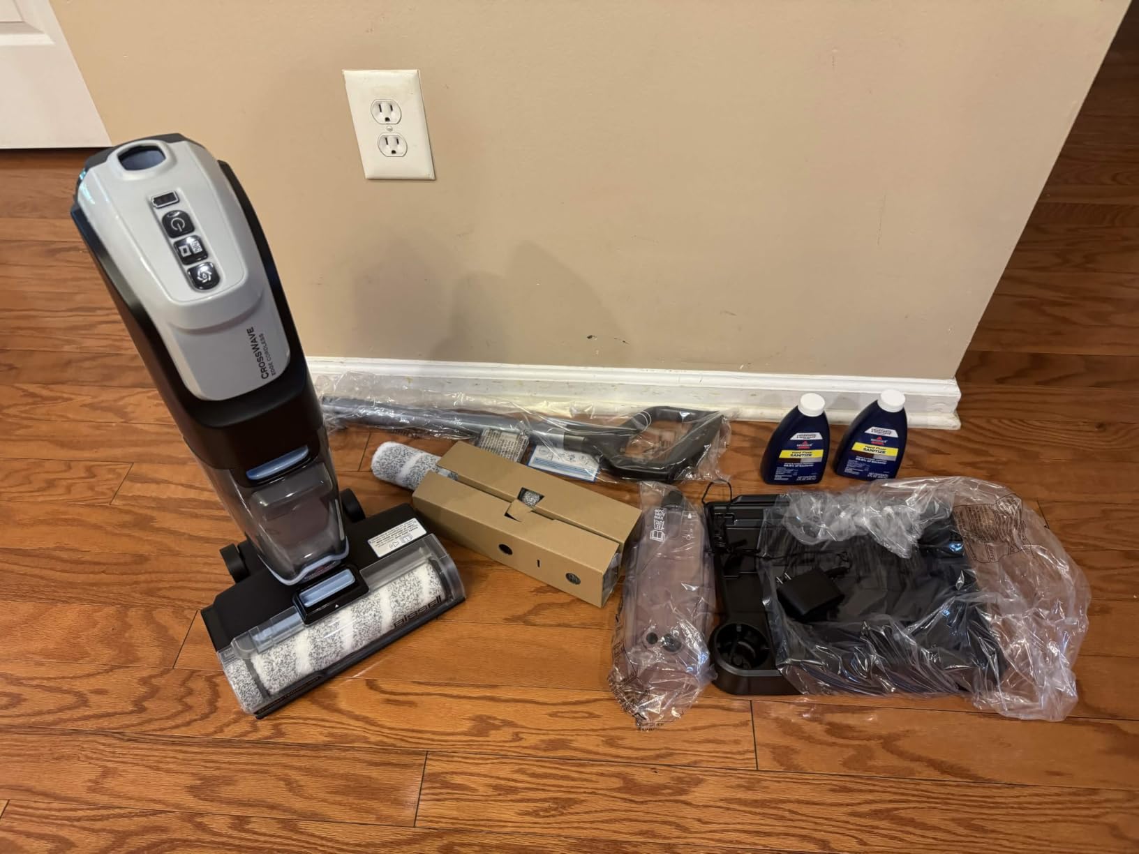Bissell CrossWave Edge Cordless Plus Wet Dry Vacuum & Mop, Floor Cleaner with ZeroGap Edge Cleaning, Tangle-Free Brush Roll, Extra Brush Rolls, Filters, Hard Floor Cleaner Solution Included, 4329G customer photo 1