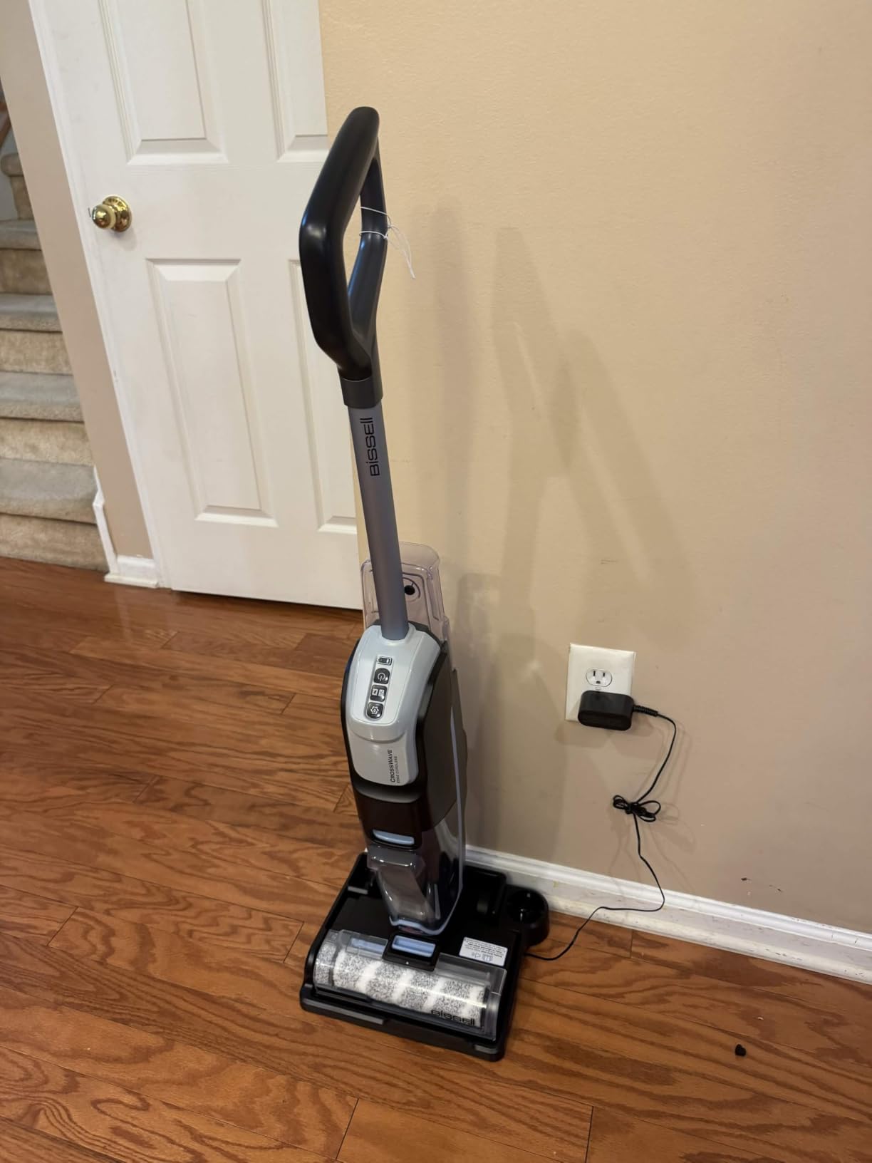 Bissell CrossWave Edge Cordless Plus Wet Dry Vacuum & Mop, Floor Cleaner with ZeroGap Edge Cleaning, Tangle-Free Brush Roll, Extra Brush Rolls, Filters, Hard Floor Cleaner Solution Included, 4329G customer photo 2